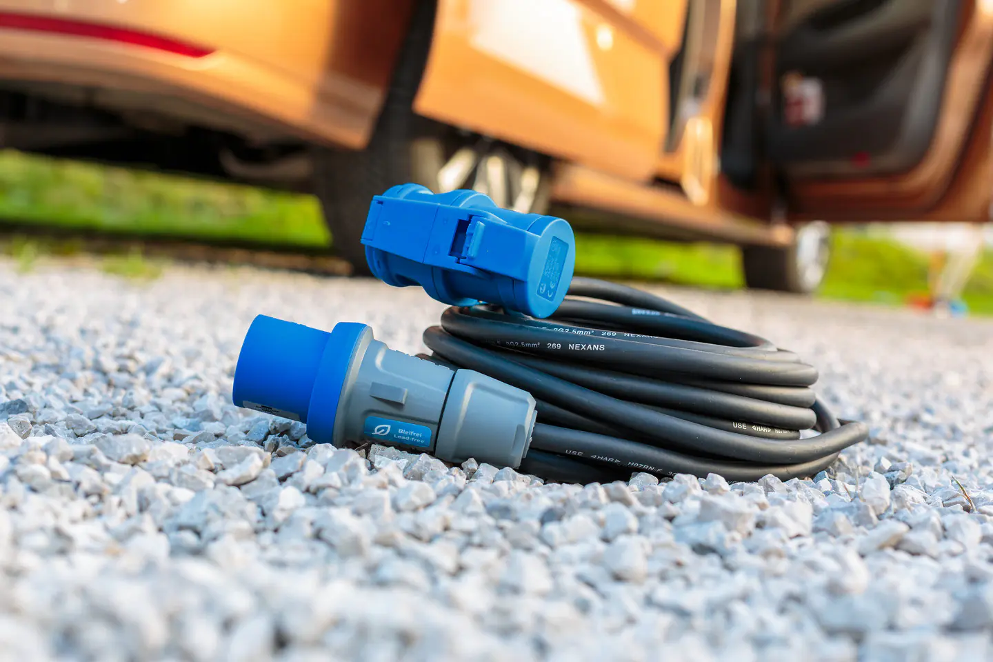 Brennenstuhl CEE-Verlängerungskabel 10 m schwarz H07RN-F 3G2,5 außen