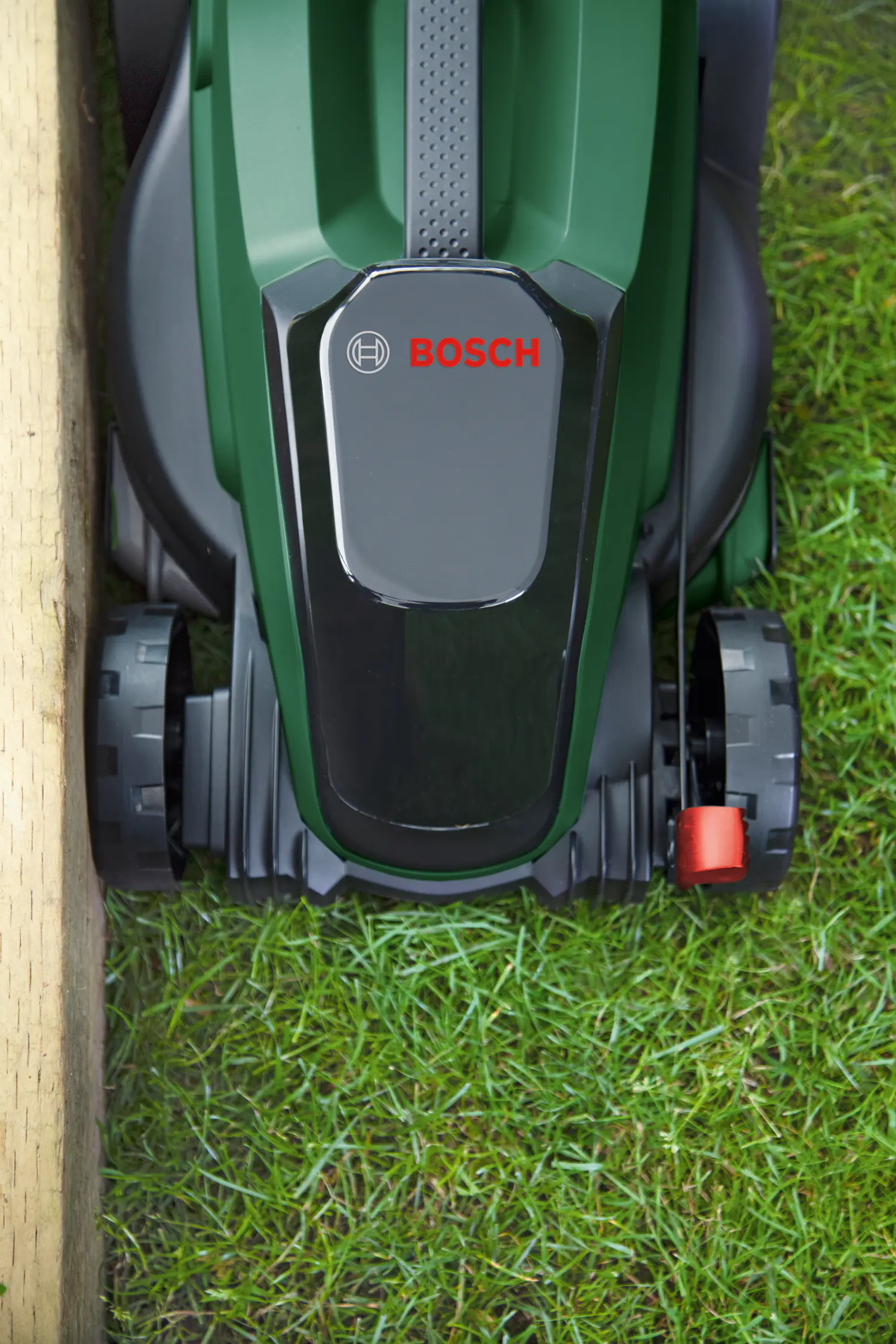 Bosch Akku-Rasenmäher CityMower 18 V 32 cm Schnittbreite inkl. Akku + Ladegerät & Ersatzmesser 32 cm