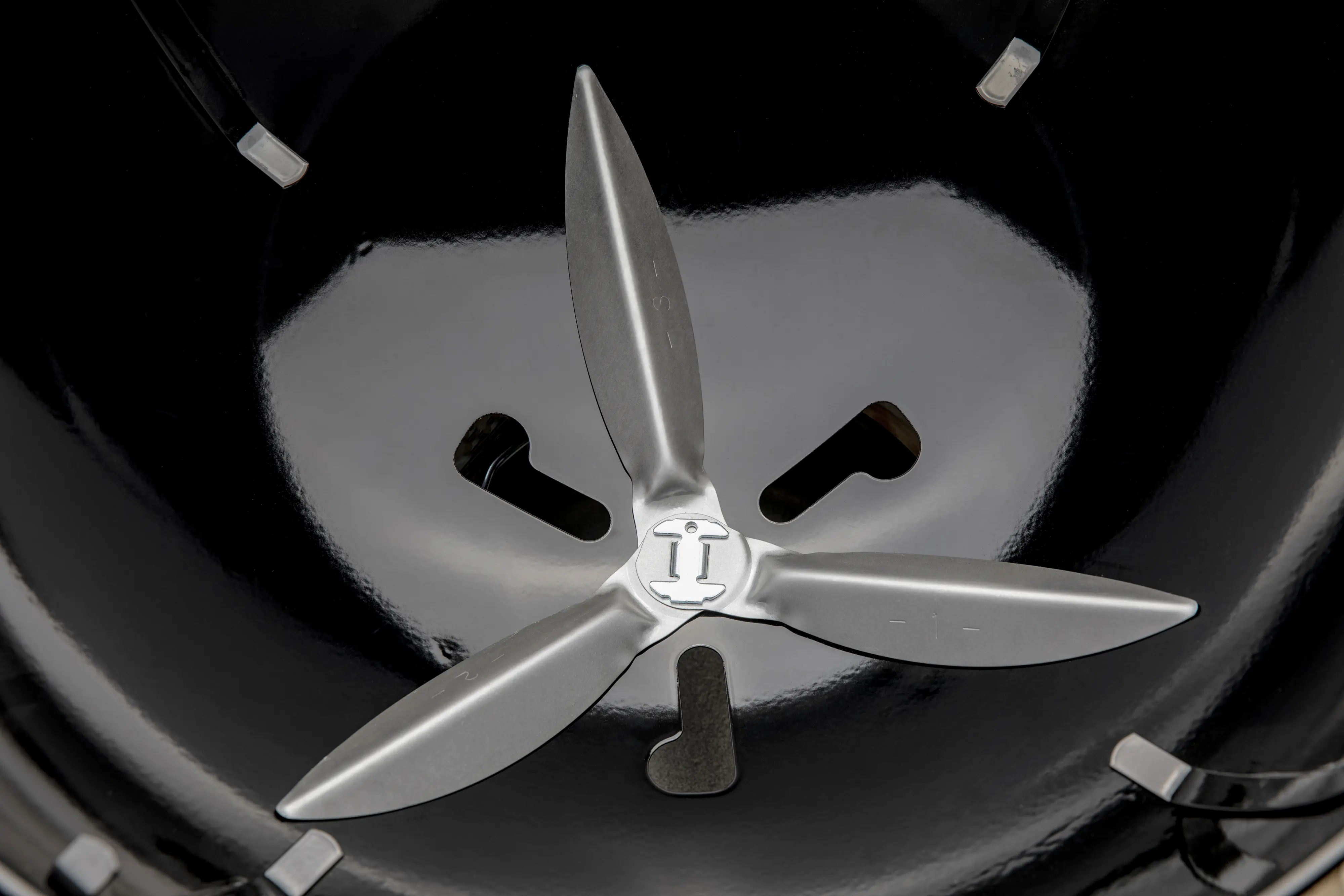 Weber Holzkohlegrill Master-Touch® GBS E-5750 Ø 57 cm Black schwarz