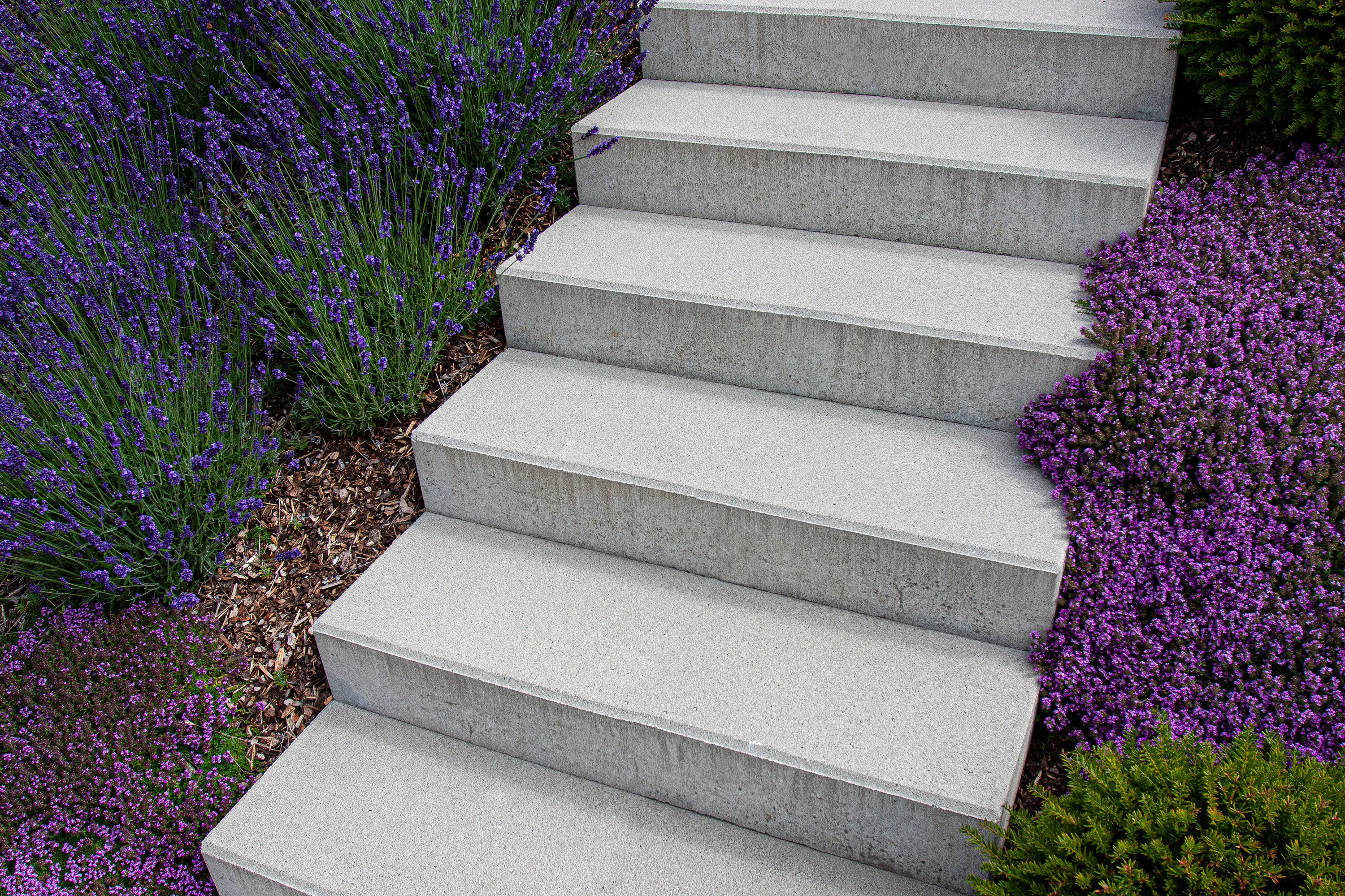 Kann Blockstufe 100 x 13 x 15 cm grau