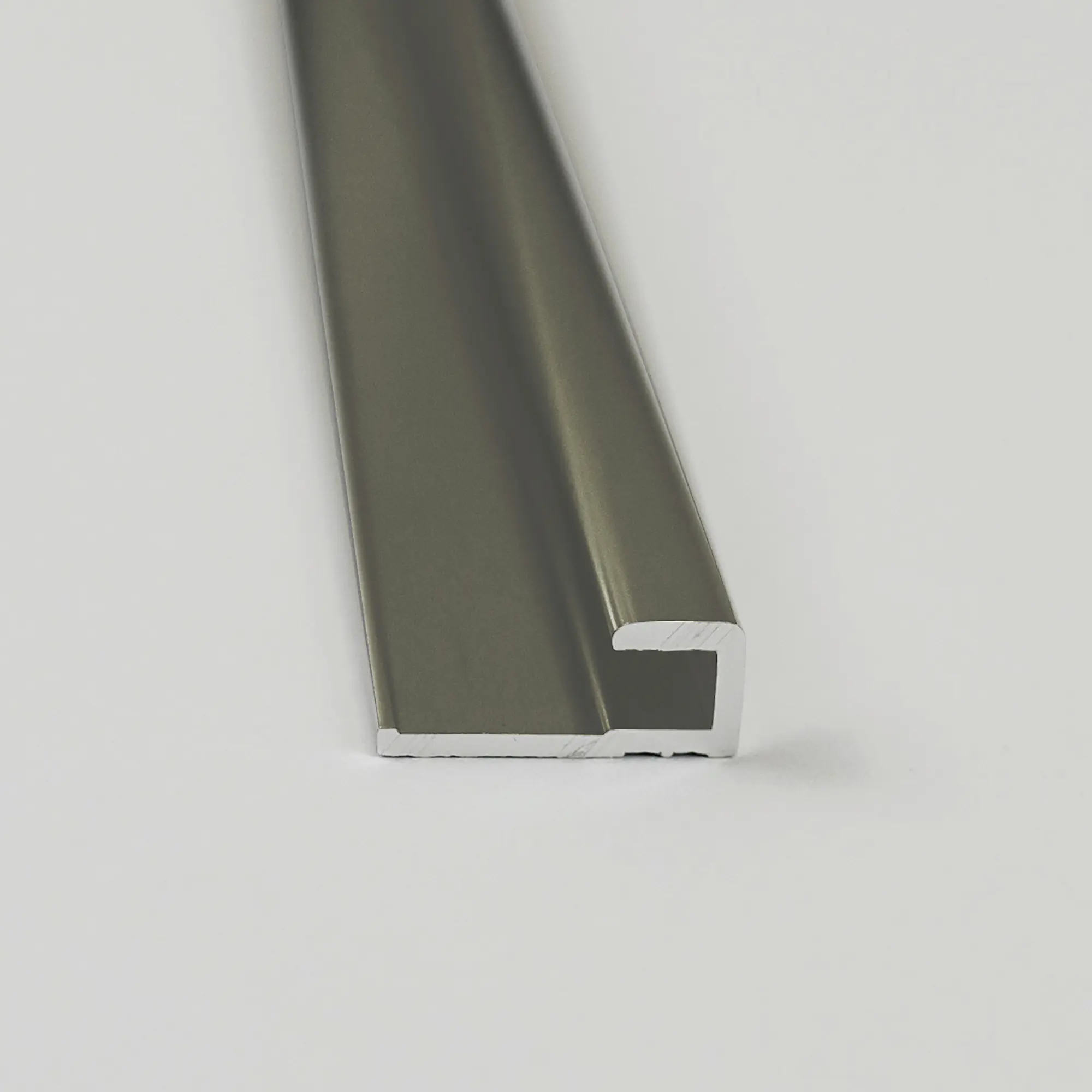 Breuer Profil Abschluss gerade 1,7x0,7x210 cm, Mokka Breuer Profil Abschluss gerade 1,7x0,7x210 cm, Mokka
