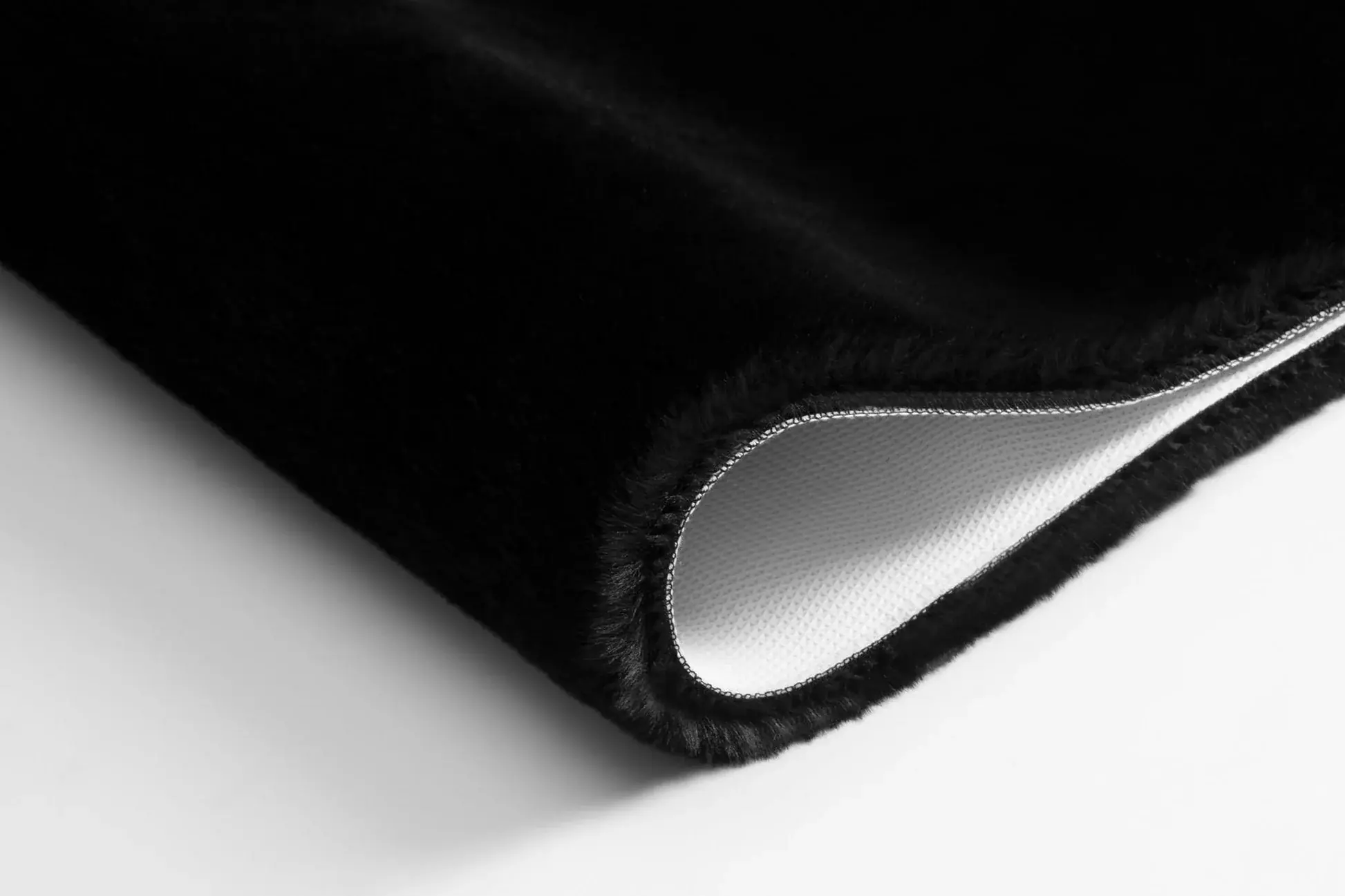 Kleine Wolke Badteppich Cony schwarz 70 x 120 cm