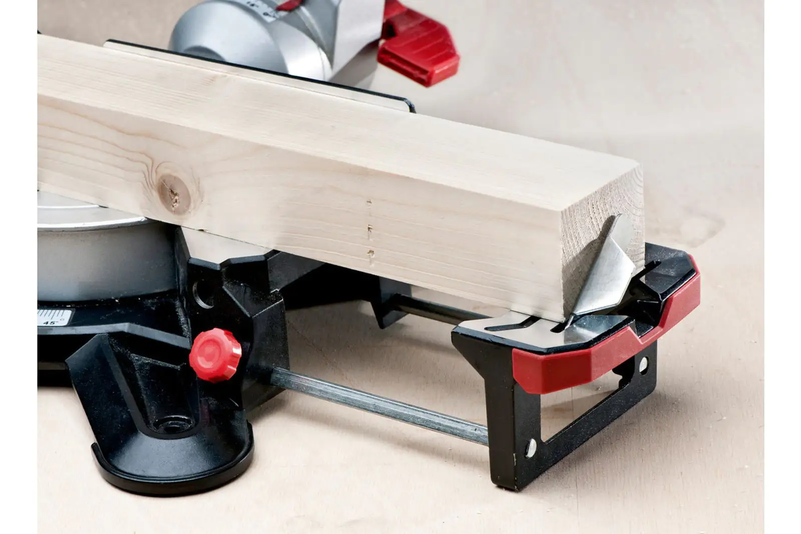 Metabo Kappzugsäge KGS 254 M inkl. 2 x Hartmetall-Sägeblatt Metabo Kappzugsäge KGS 254 M inkl. 2 x Hartmetall-Sägeblatt