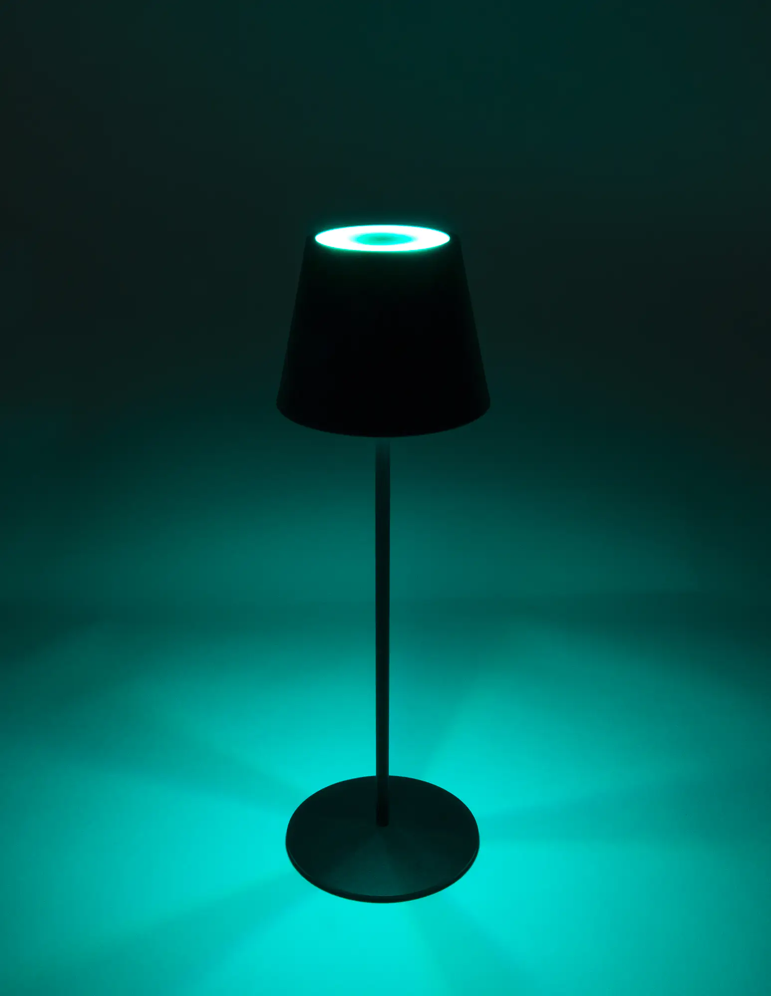 Schwaiger LED Akku-Tischleuchte RGB Touch-Regler