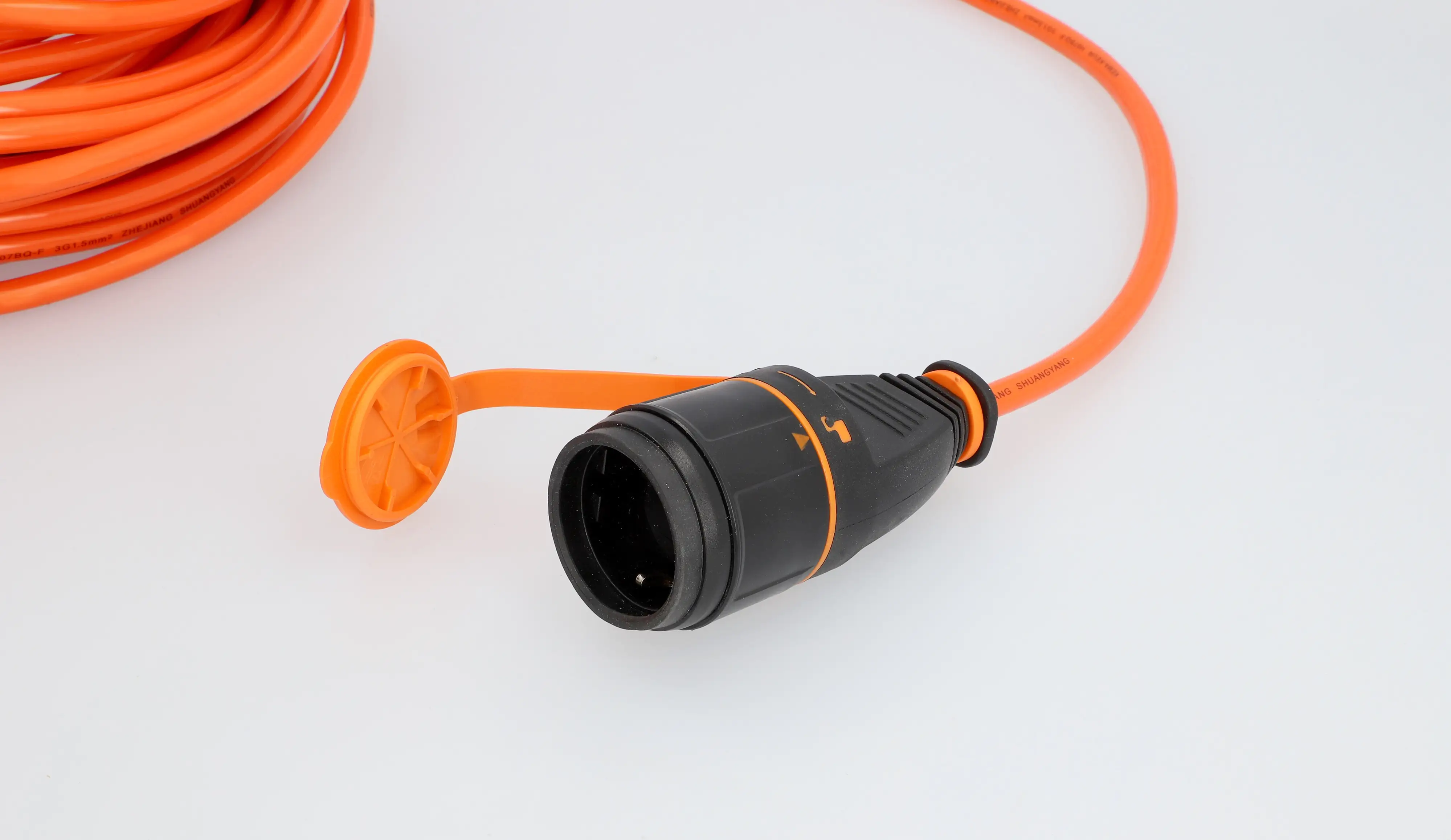 Unitec BQ-Verlängerungskabel Außen 20 Meter HO7BQ-F 3G1,5, orange, IP44