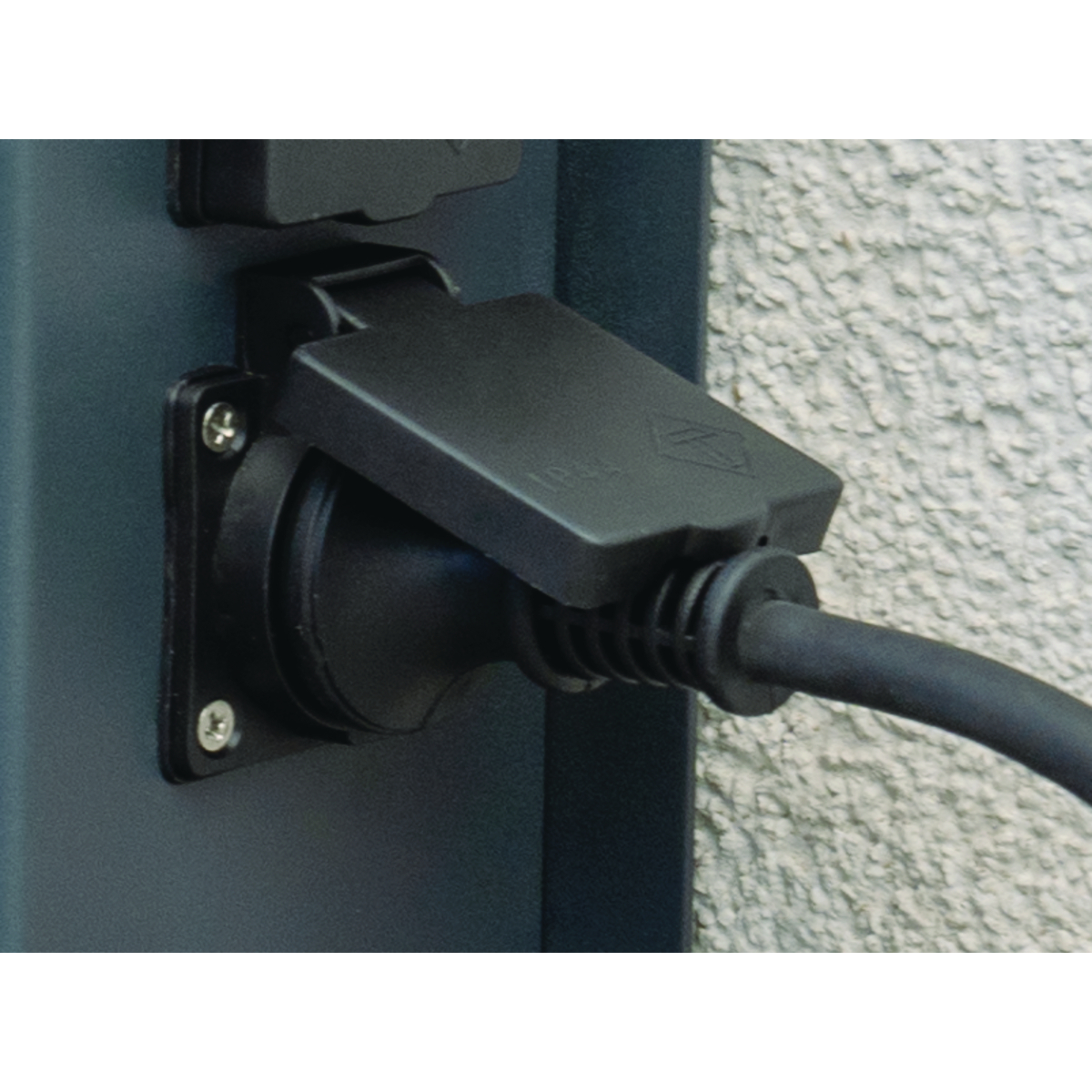 Unitec Gartensäule mit 4 Schutzkontakt-Steckdosen schwarz