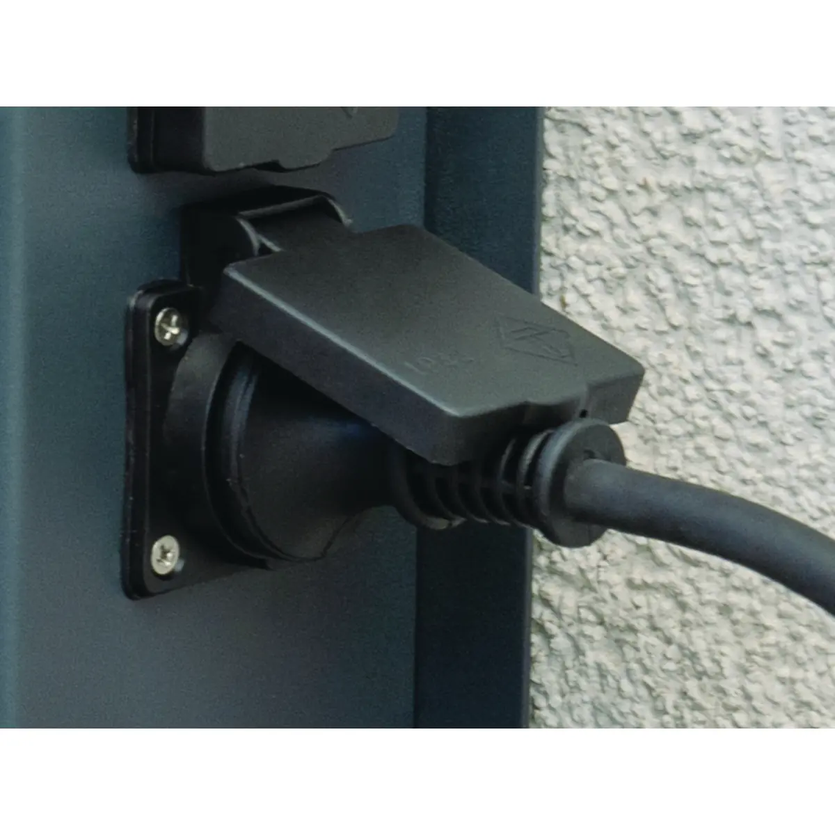 Unitec Gartensäule mit 4 Schutzkontakt-Steckdosen schwarz