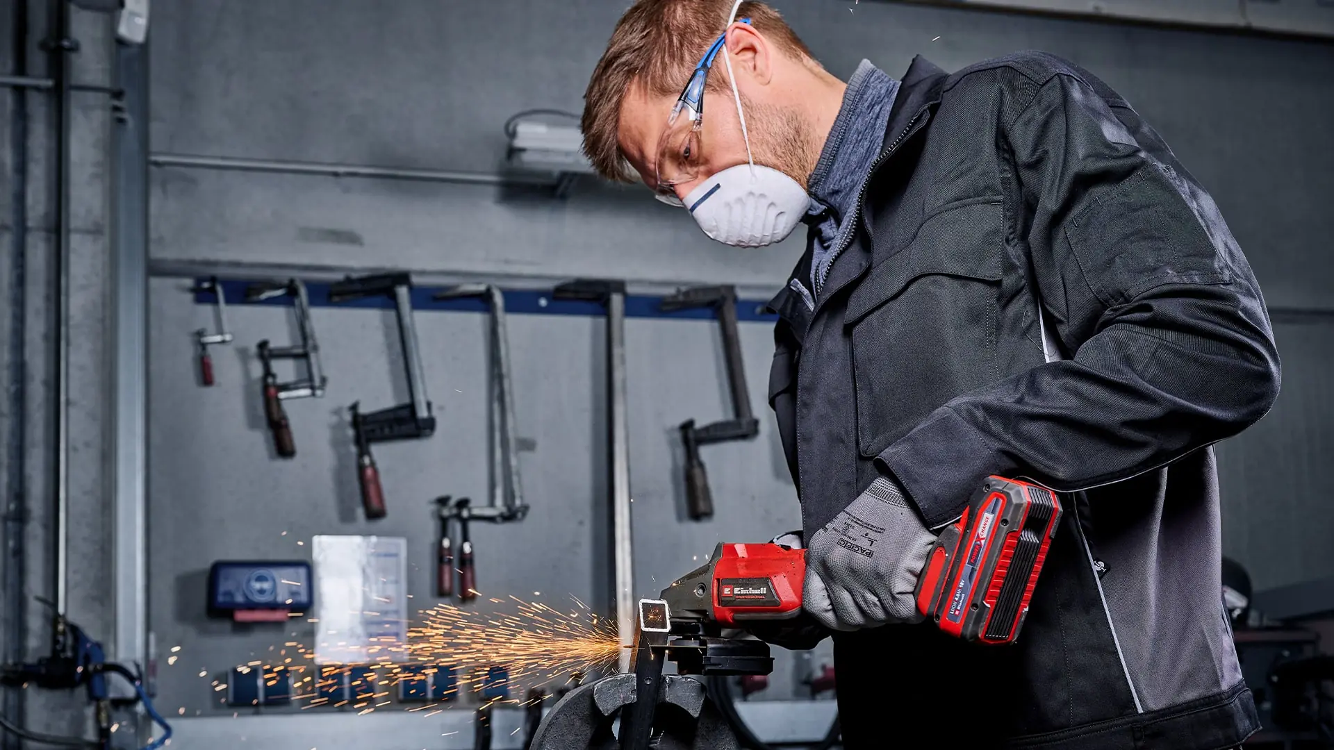 Einhell Professional Akku-Winkelschleifer AXXIO 18/125 Q Solo Einhell Professional Akku-Winkelschleifer AXXIO 18/125 Q Solo