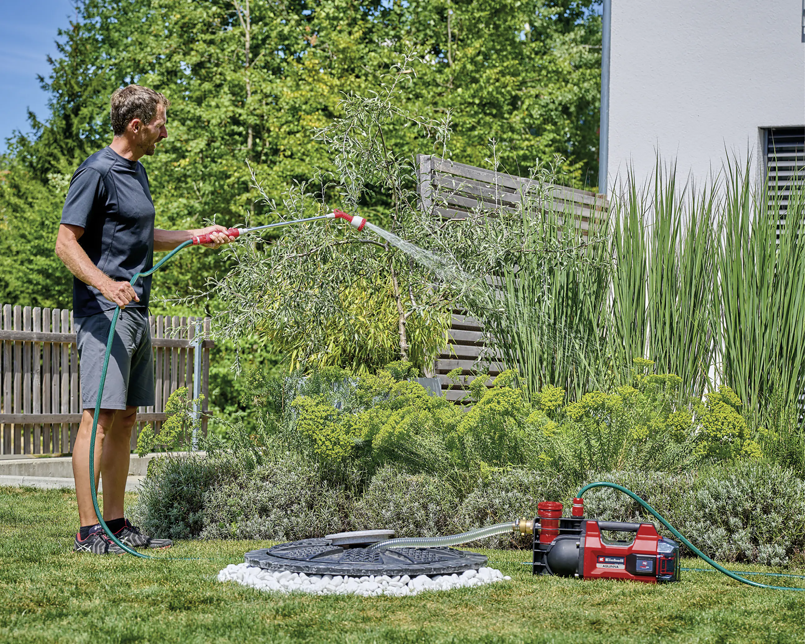 Einhell Akku-Gartenpumpe AQUINNA 36/38 F LED 3.800 l/h