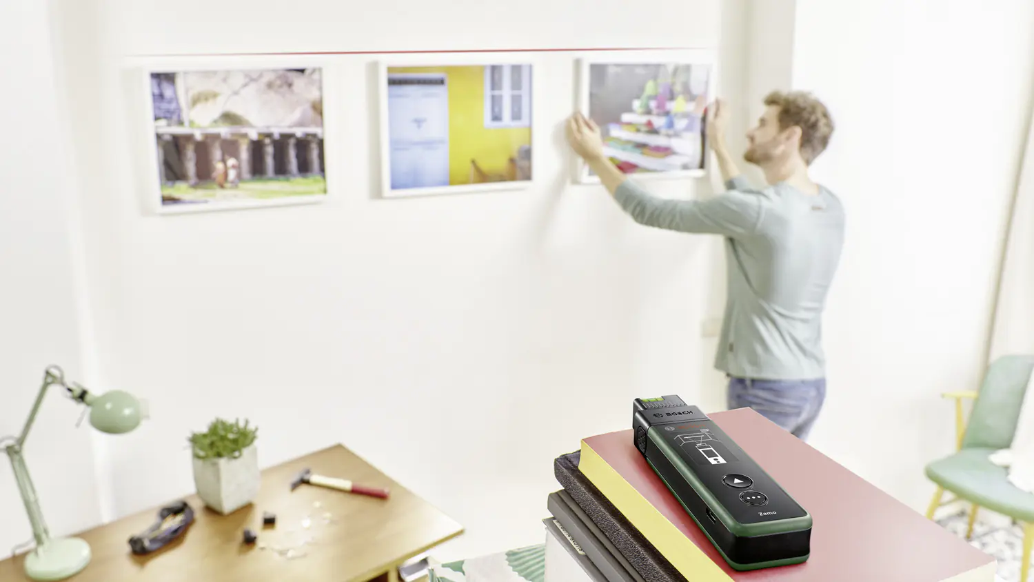 Bosch Laser-Entfernungsmesser Zamo IV bis 25 m über USB-C aufladbar