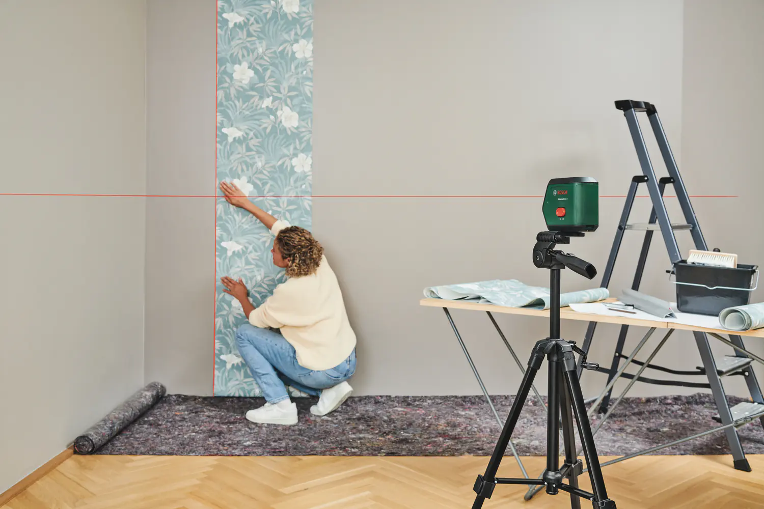 Bosch Kreuzlinien-Laser mit Lotfunktion UniversalLevel 2 Set