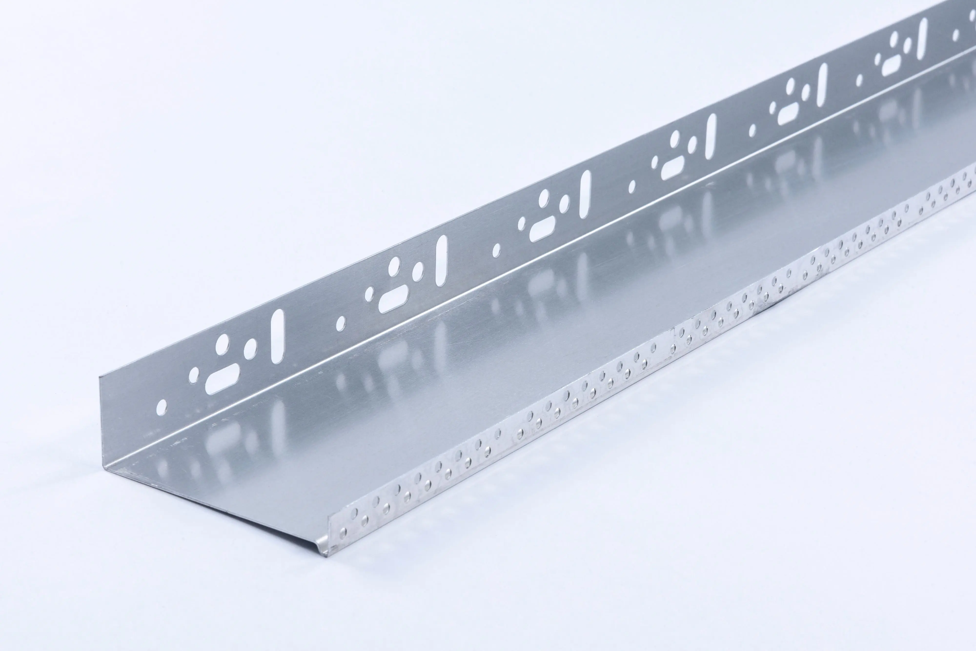 Baukom Alu-Sockelprofil 2,5 m x 100 mm