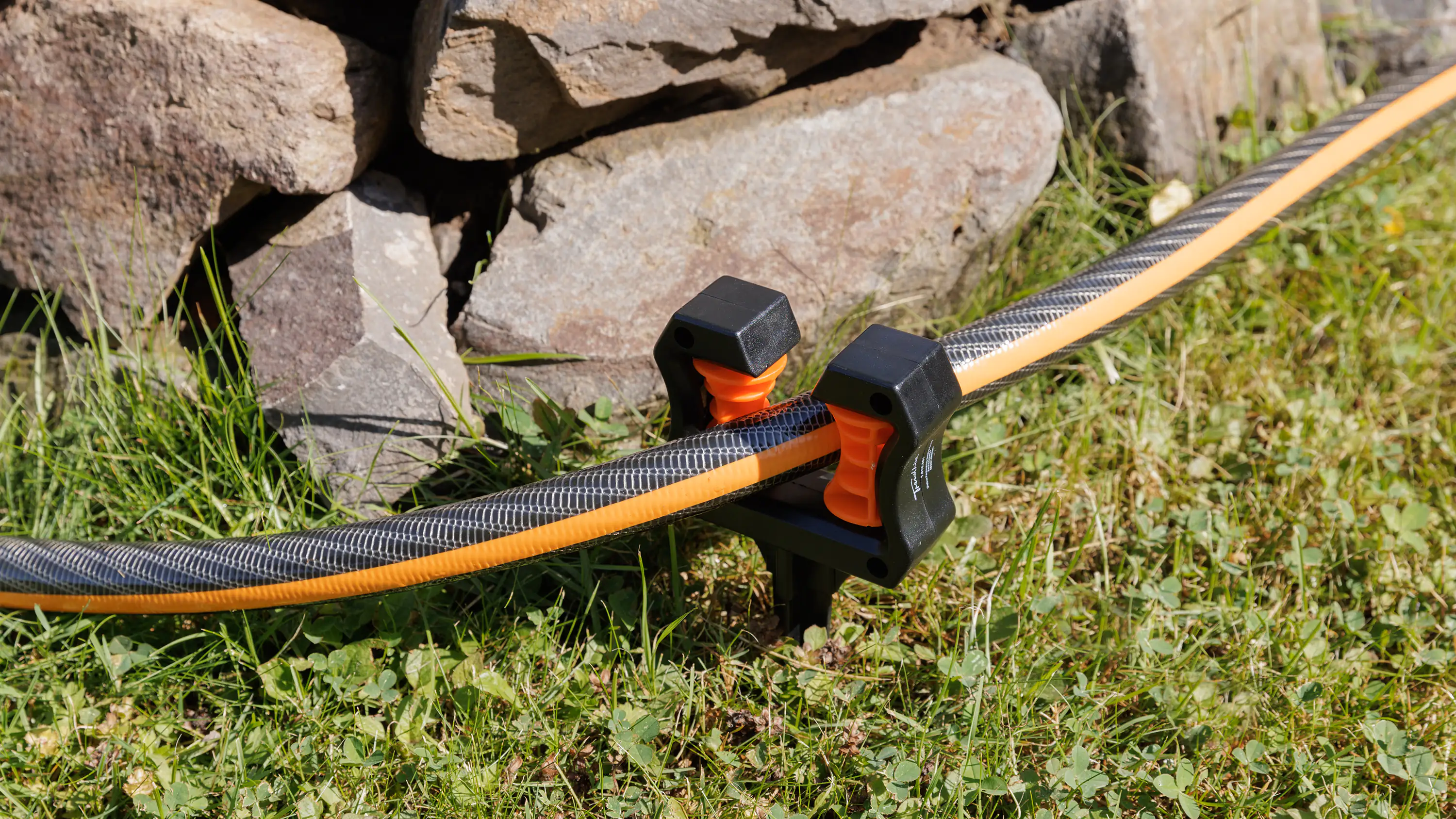 TrendLine Schlauchführung mit Bodenspieß