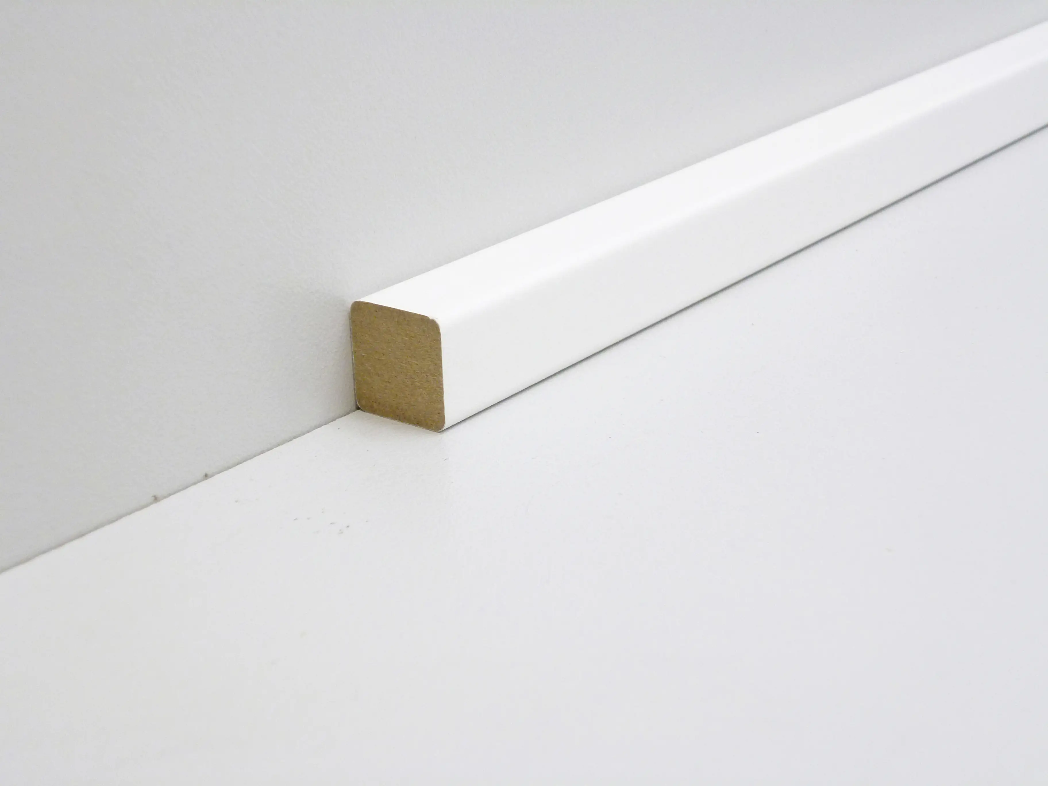B.S. Bauprogramm Deckenabschlußleiste 250 cm 36 x 17 mm Eiche Sonoma B.S. Bauprogramm Deckenabschlußleiste 250 cm 36 x 17 mm Eiche Sonoma