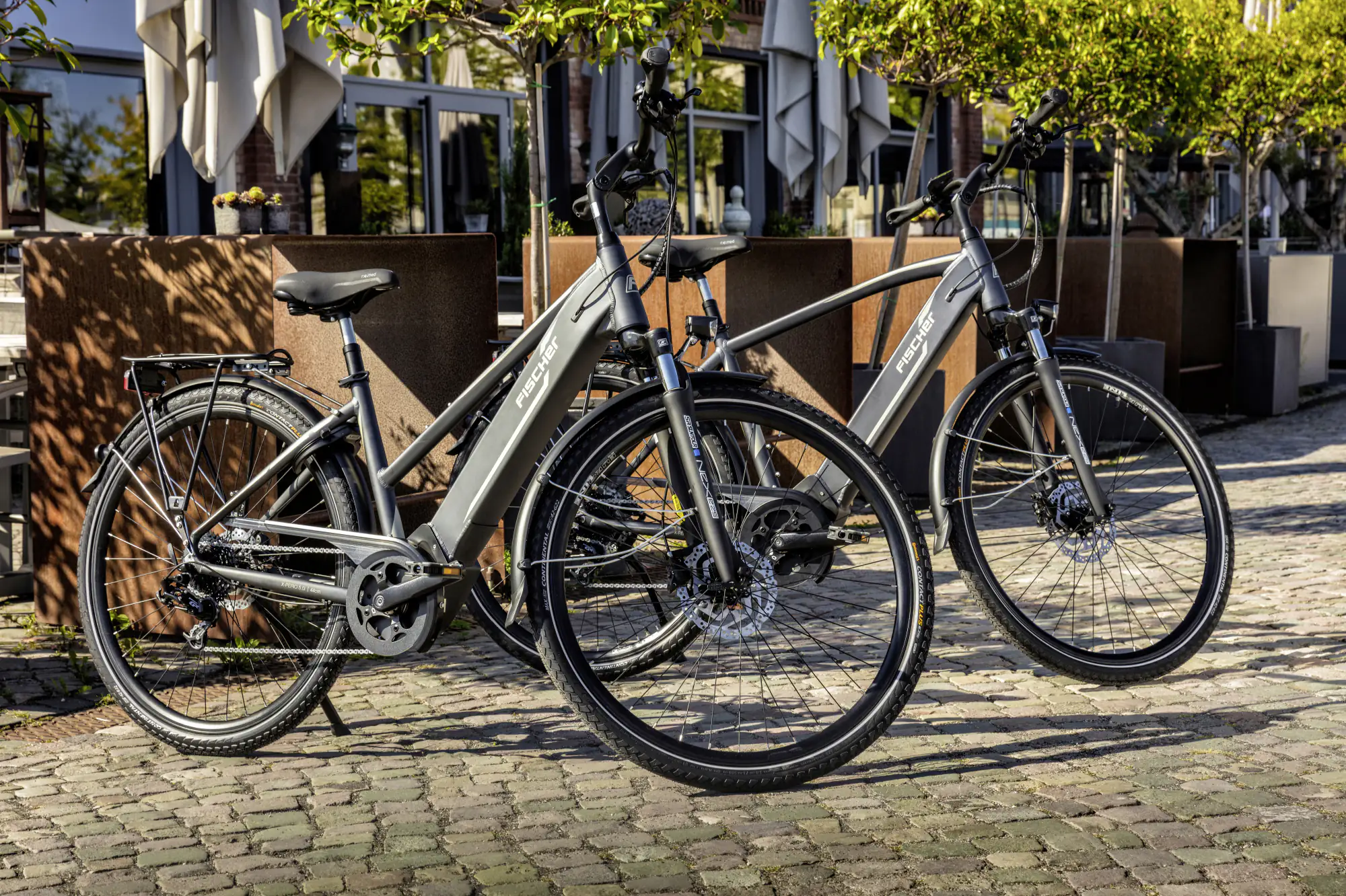 Fischer E-Bike Trekking Viator 5.0i Damen 28 Zoll 10-Gang 504 Wh schwarz Fischer E-Bike Trekking Viator 5.0i Damen 28 Zoll 10-Gang 504 Wh schwarz