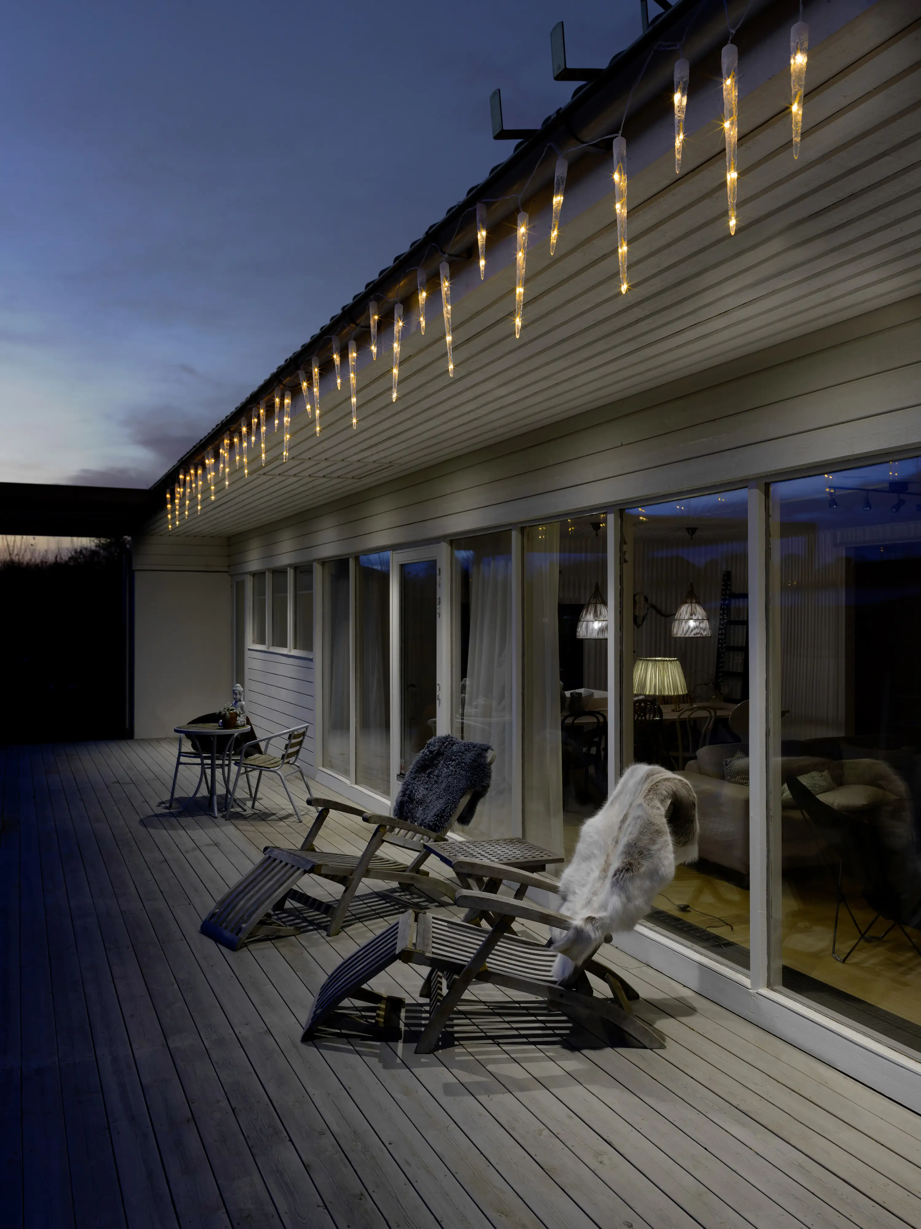 Konstsmide LED Eiszapfen Lichtervorhang 16 Zapfen für Außen, LED bernstein