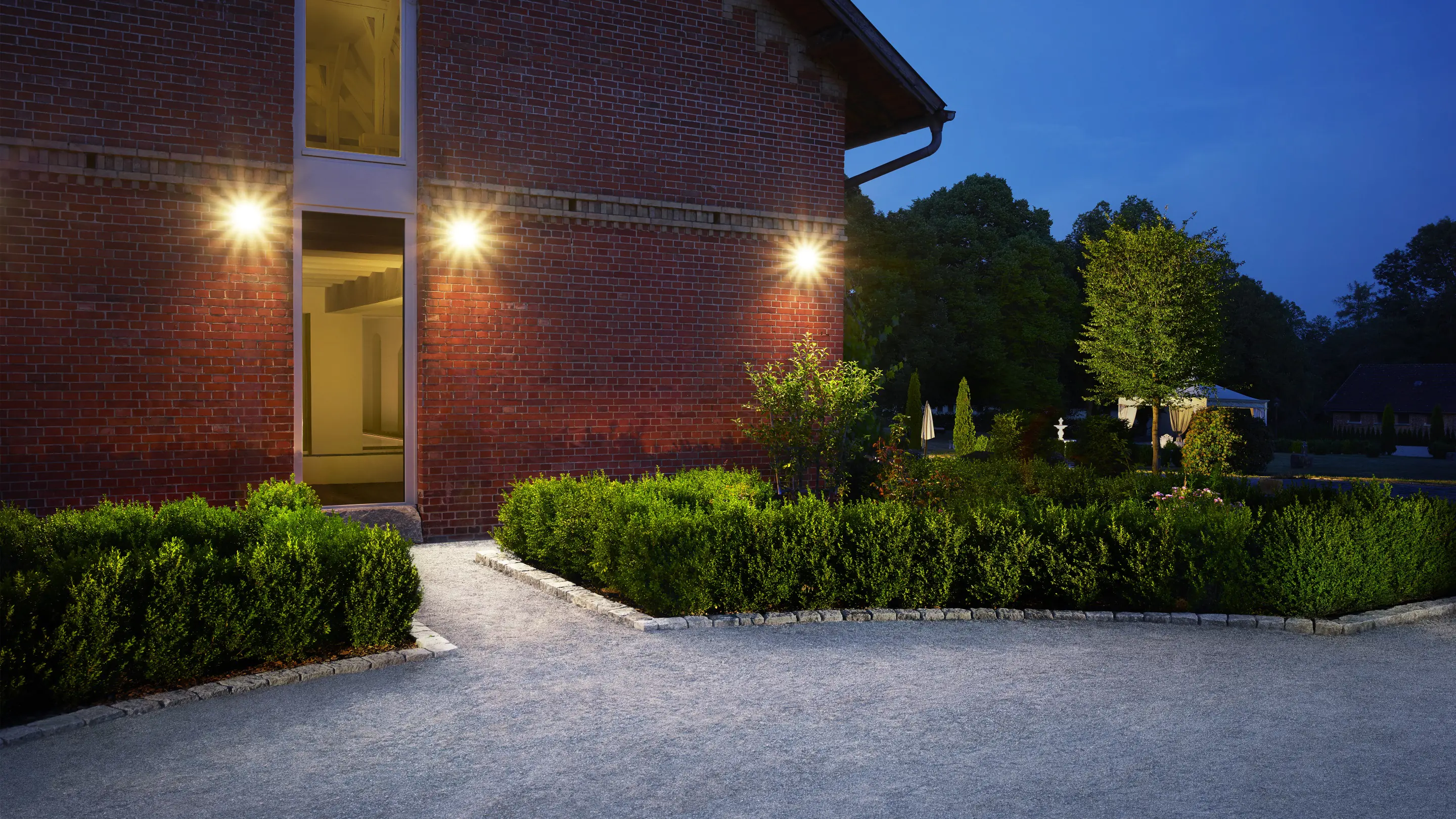 Steinel LED Strahler LS 150 S Schwarz mit Sensor 12 m