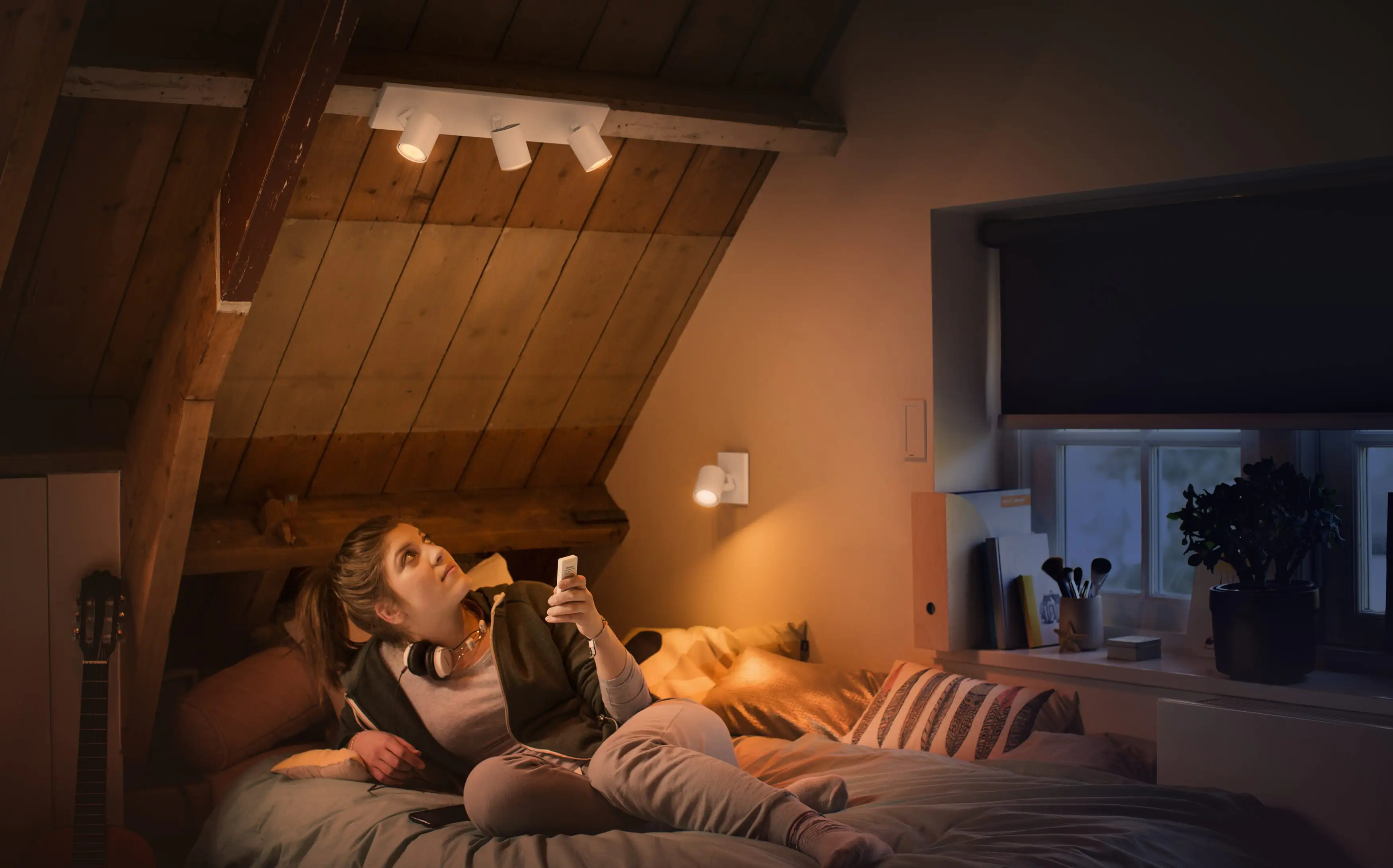 Philips Hue 3er-Spot White Ambiance Runner GU10 warmweiß-kaltweiß Philips Hue 3er-Spot White Ambiance Runner GU10 warmweiß-kaltweiß