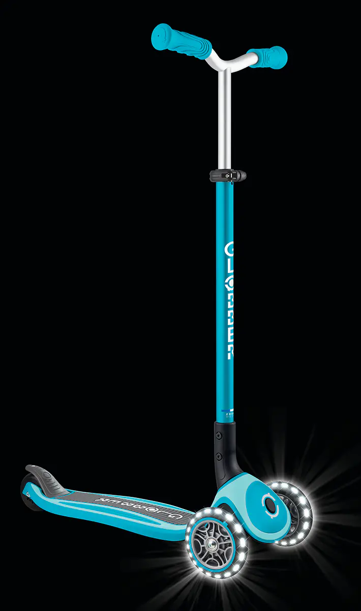 Globber Scooter für Kinder mit Leuchtrollen Master Lights blau