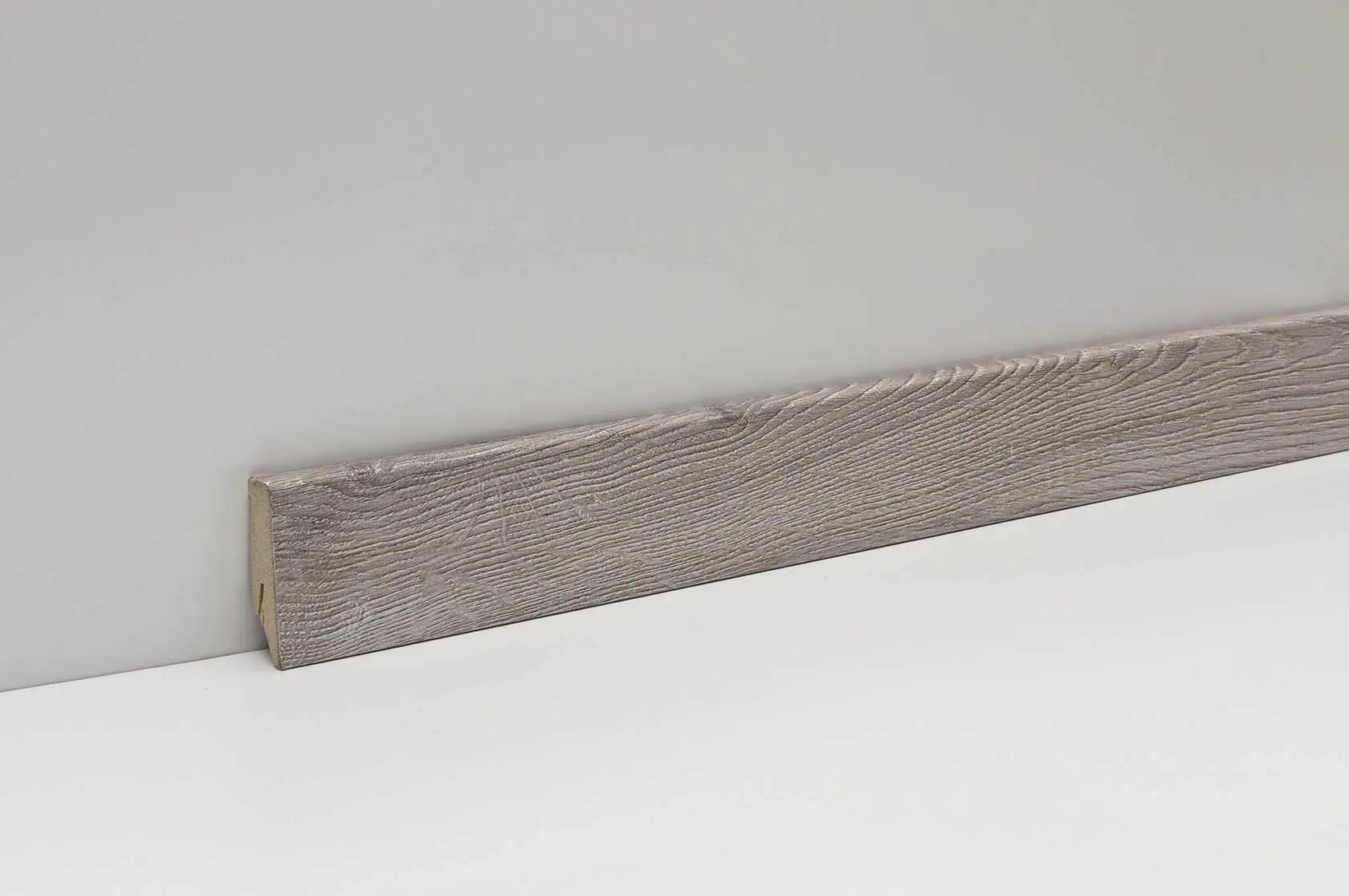 Classen Clip-Fußleiste 240 cm 58 x 19 mm Ceasar Eiche