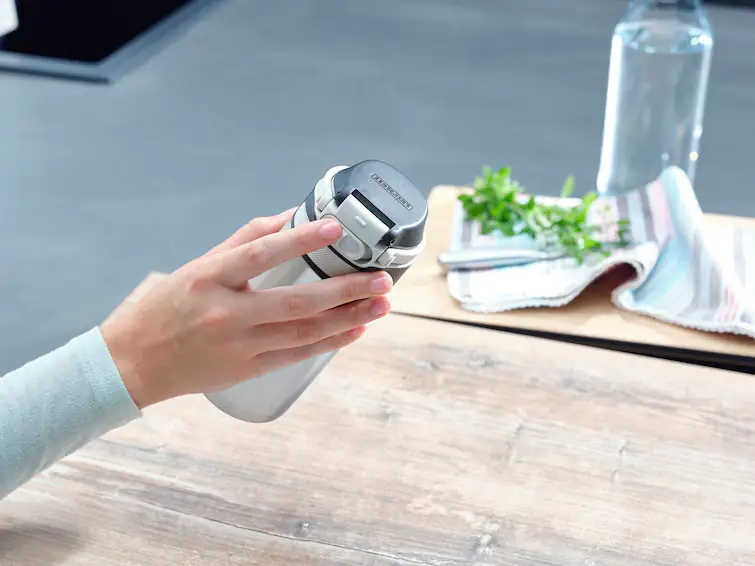 Leifheit Thermobecher Flip 350 ml silber