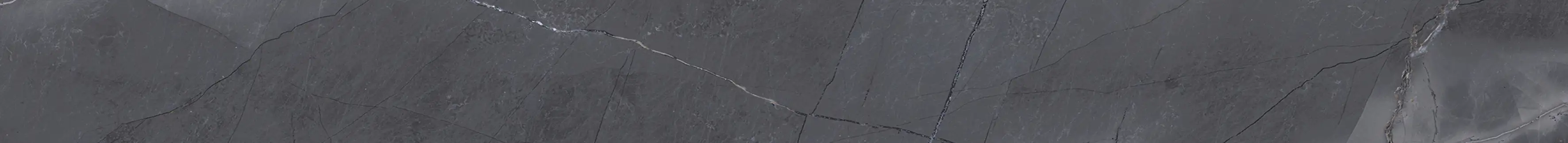 Sockel Opium 5,5 x 60 cm schwarz Sockel Opium 5,5 x 60 cm schwarz