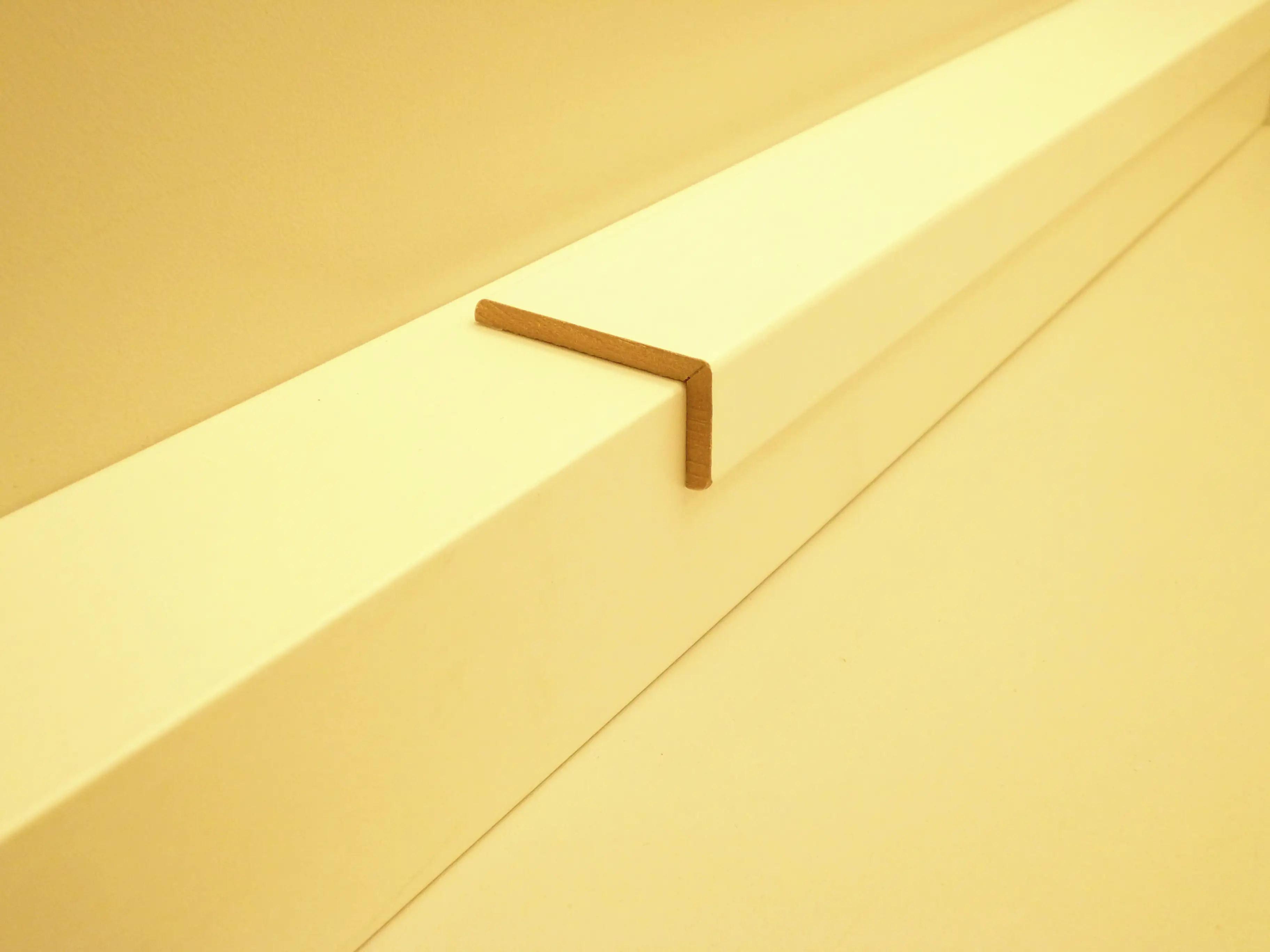 B.S. Bauprogramm Winkelleiste 260 cm 22 x 44 mm Eiche brilliantweiß