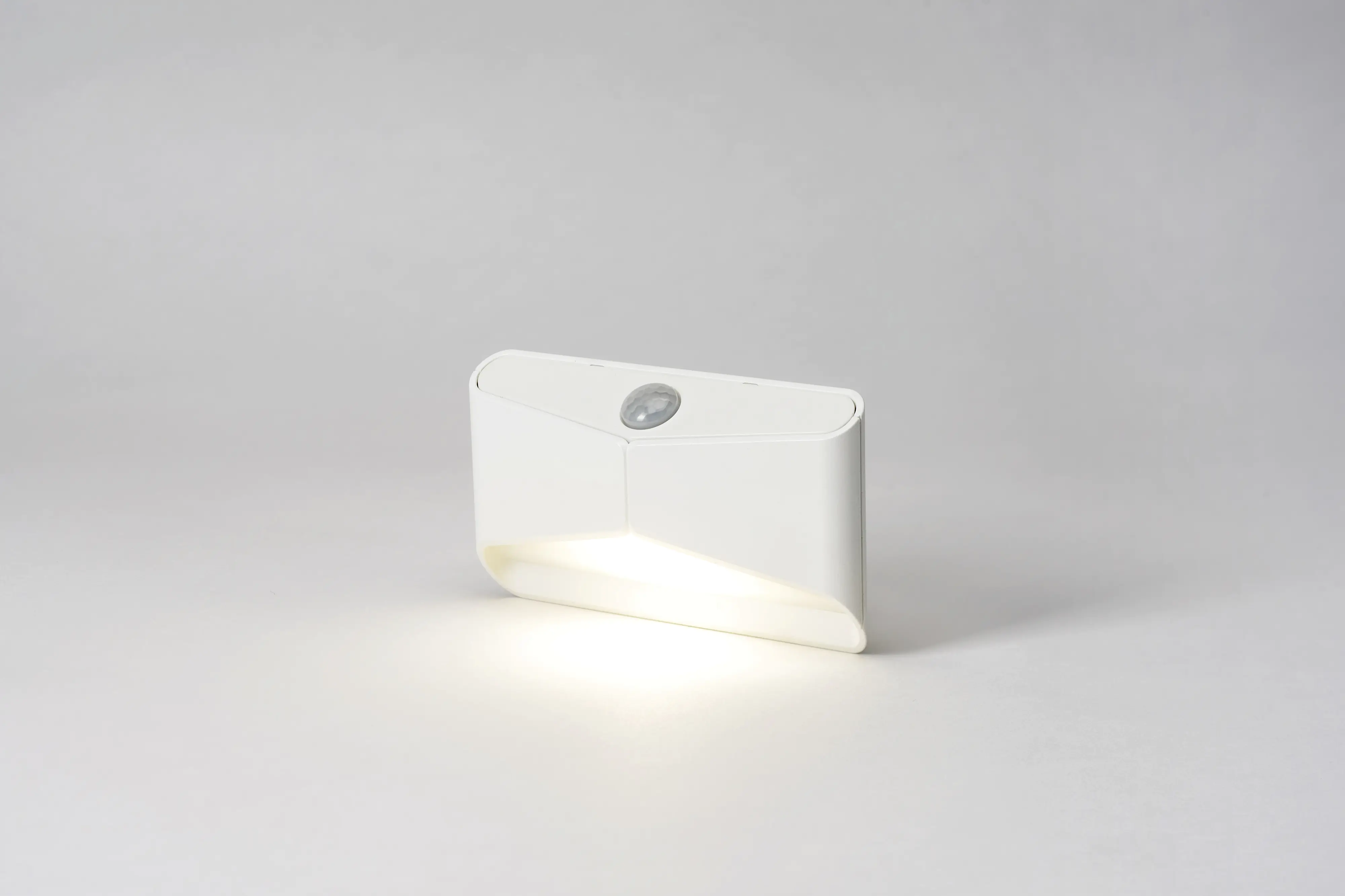 Mr Beams LED Batterielicht Slim light 15lm, 3200K, amber