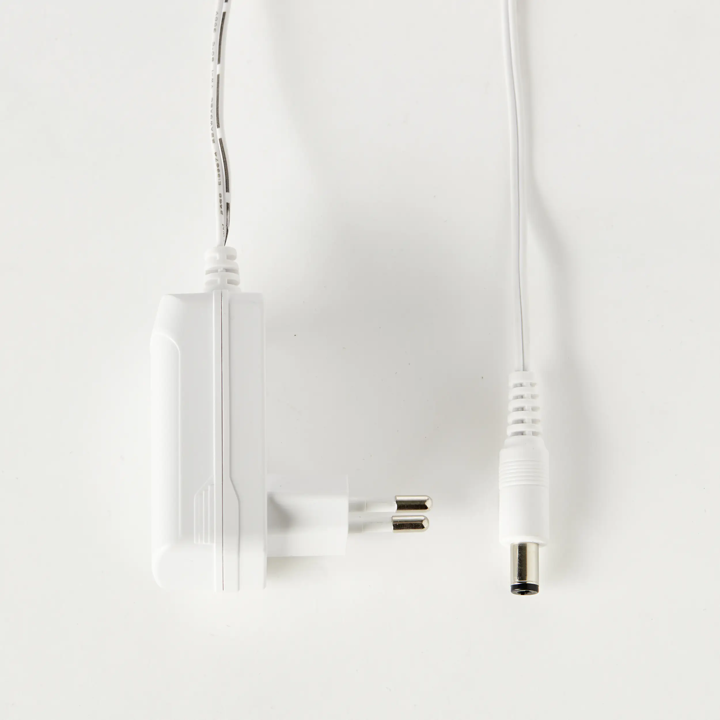 4004353385841_2 Brilliant LED Tischleuchte Seamont 37,4 x 31 cm 9 W dimmbar mit Ladepad