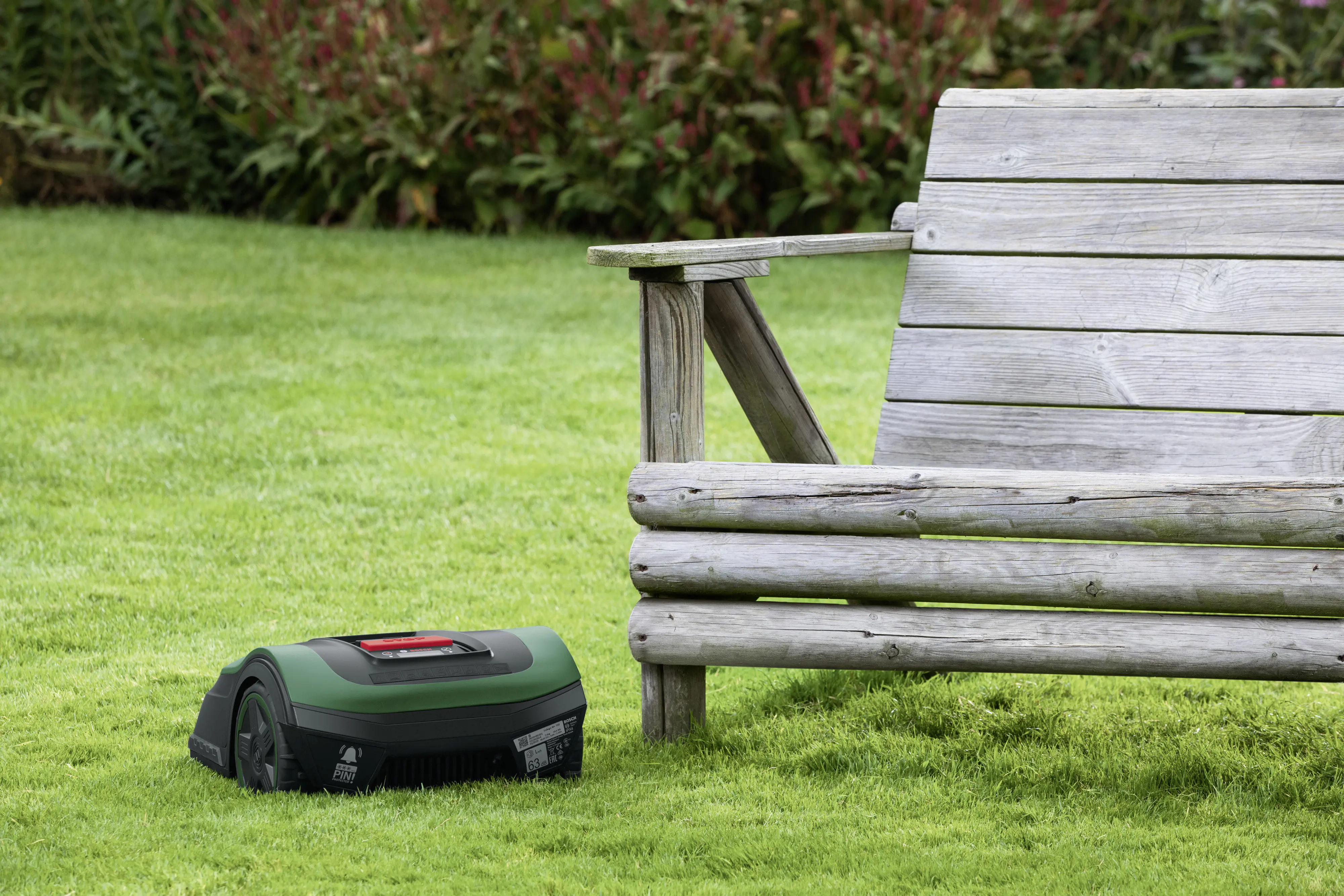 Bosch Mähroboter Indego S+ 500 18V 2,5 Ah mit Akku & Ladestation