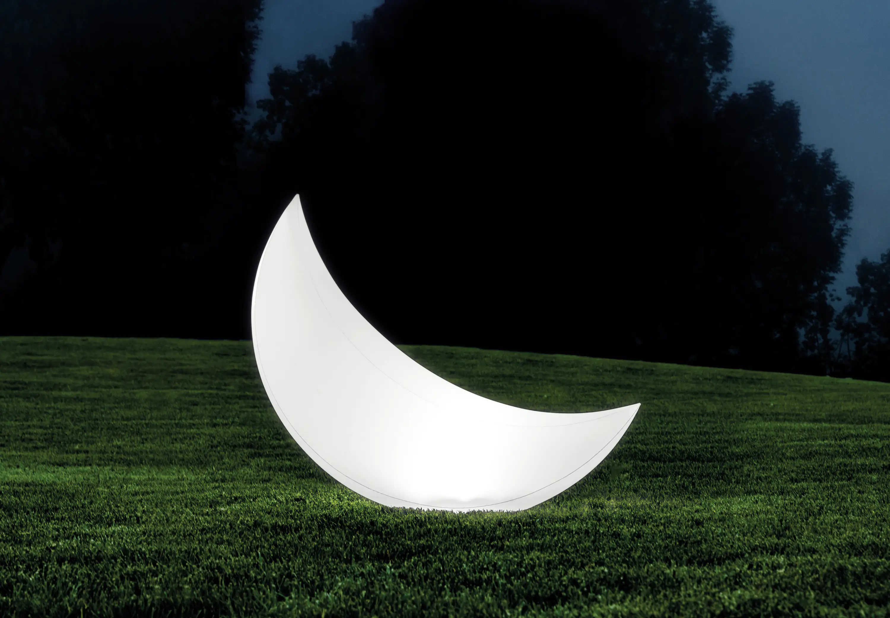 Intex LED Schwimmleuchte Halbmond 135 x 43 x 89 cm (L x B x H)