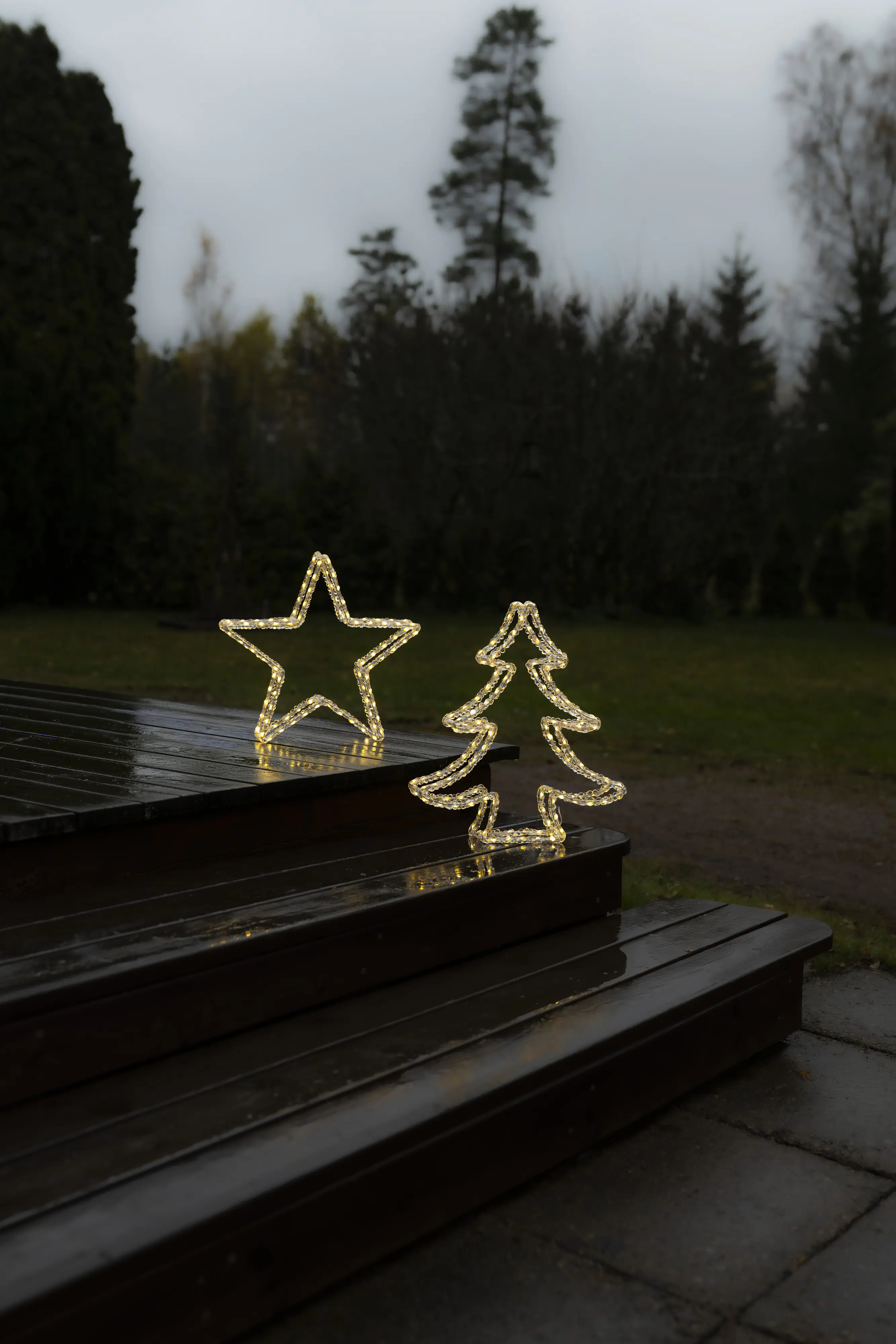 Konstsmide LED Weihnachtsdeko doppelte Weihnachtssterne 102 Dioden 40 cm warmweiß