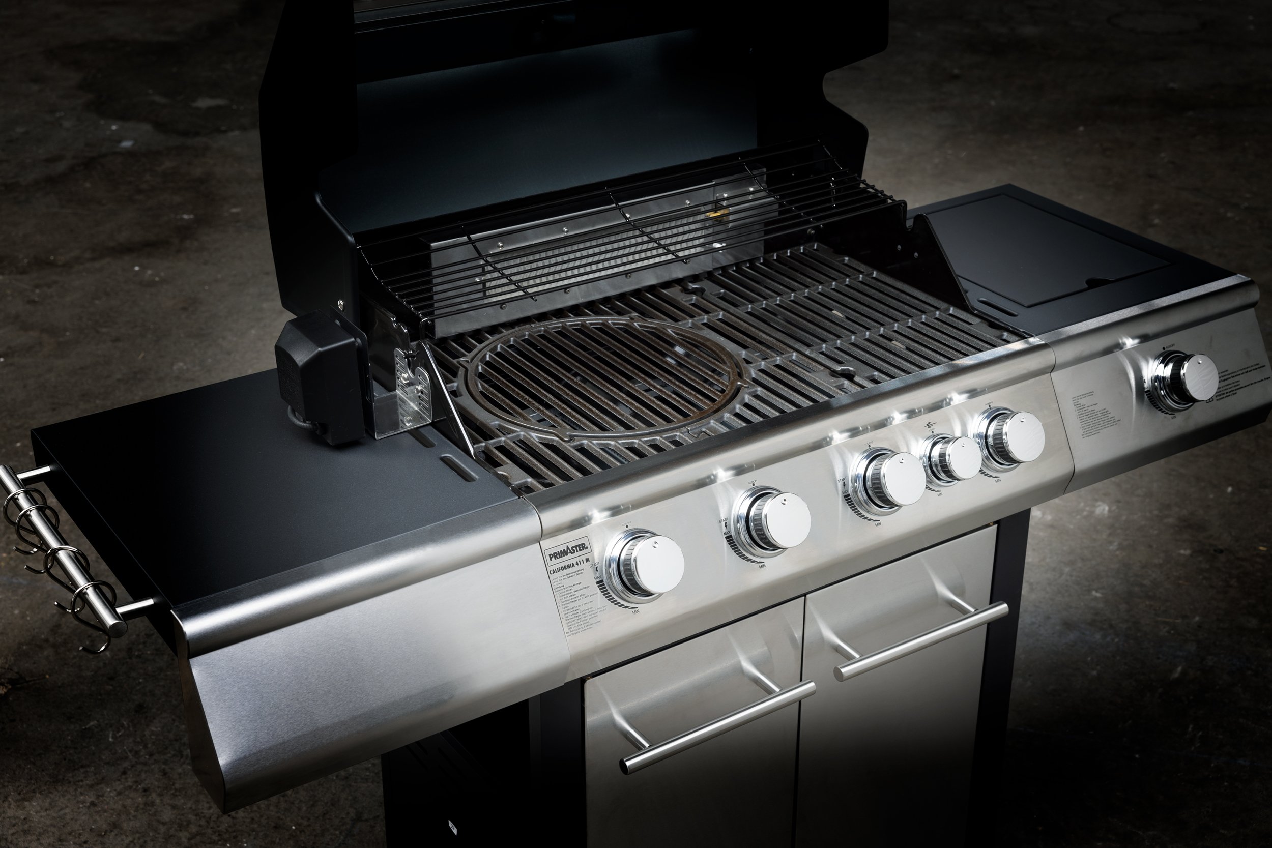 Primaster Gasgrill California 411 M 4-Brenner Grillfläche: 70 x 40,5 cm Primaster Gasgrill California 411 M 4-Brenner Grillfläche: 70 x 40,5 cm