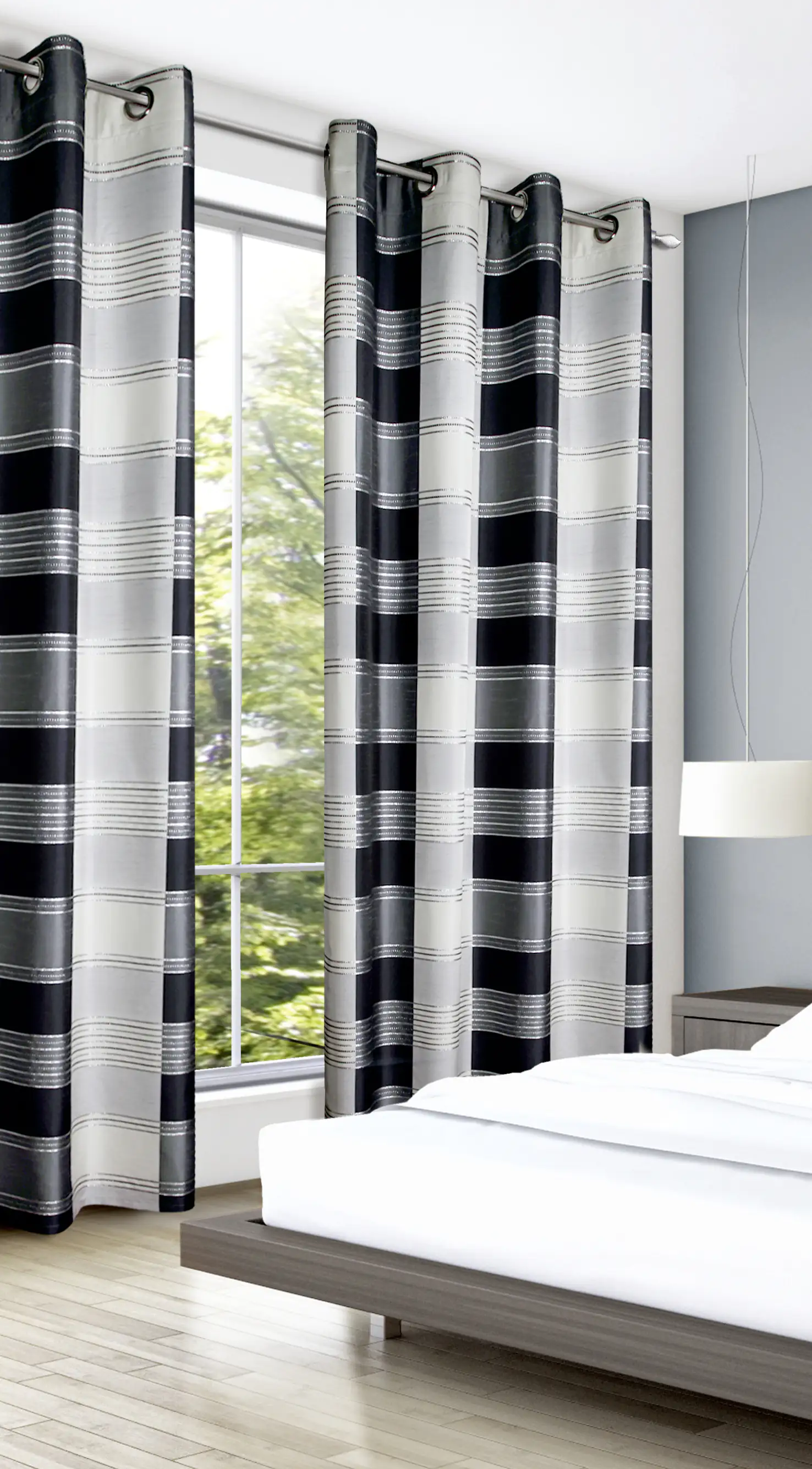 Neusser Collection Ösenschal Karo schwarz-silber, 140 x 245 cm