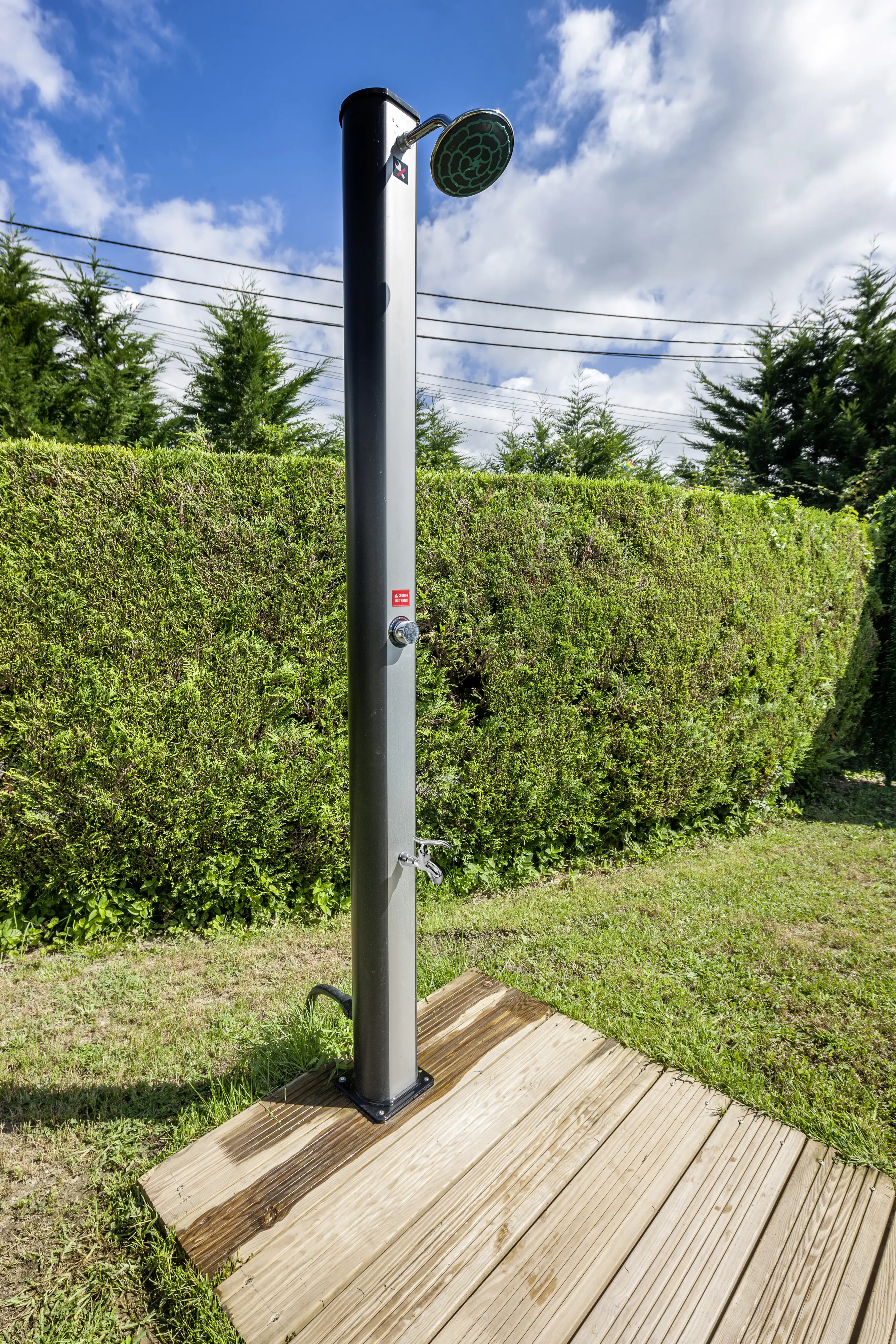 Gre Solardusche 35 Liter schwarz mit Fuß-Wasserhahn