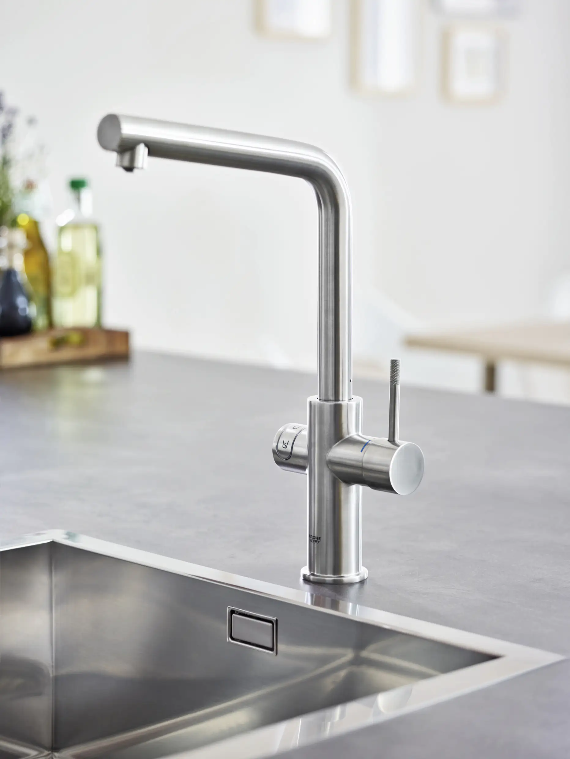 Grohe Blue Home L-Auslauf Starter Kit supersteel Grohe Blue Home L-Auslauf Starter Kit supersteel