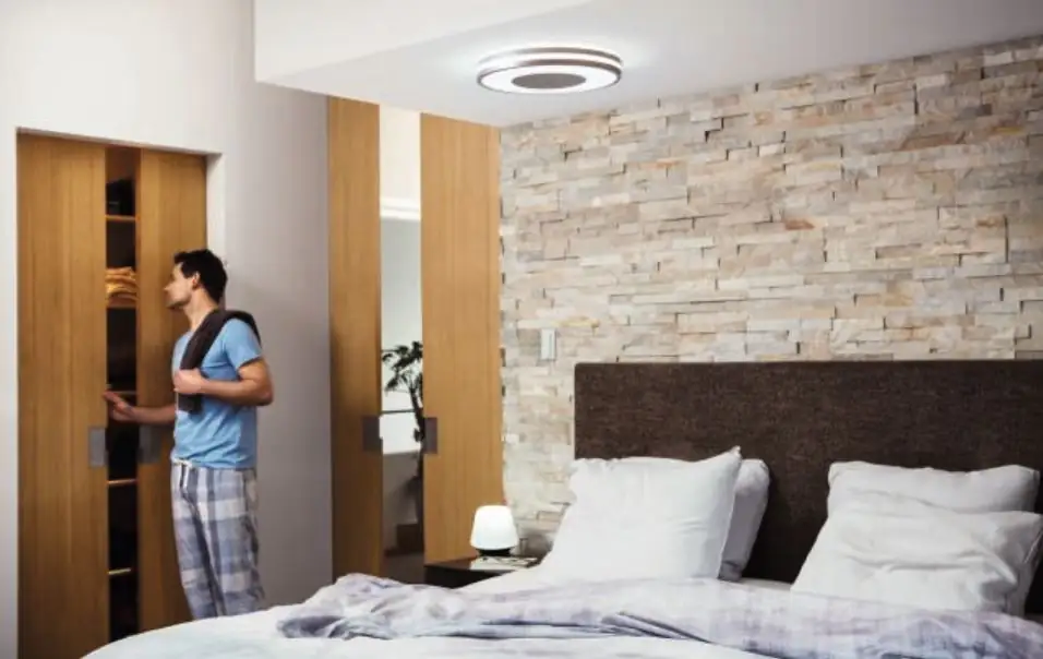 Philips Hue LED Deckenleuchte White Ambiance Being rund silber 34,8 cm Philips Hue LED Deckenleuchte White Ambiance Being rund silber 34,8 cm