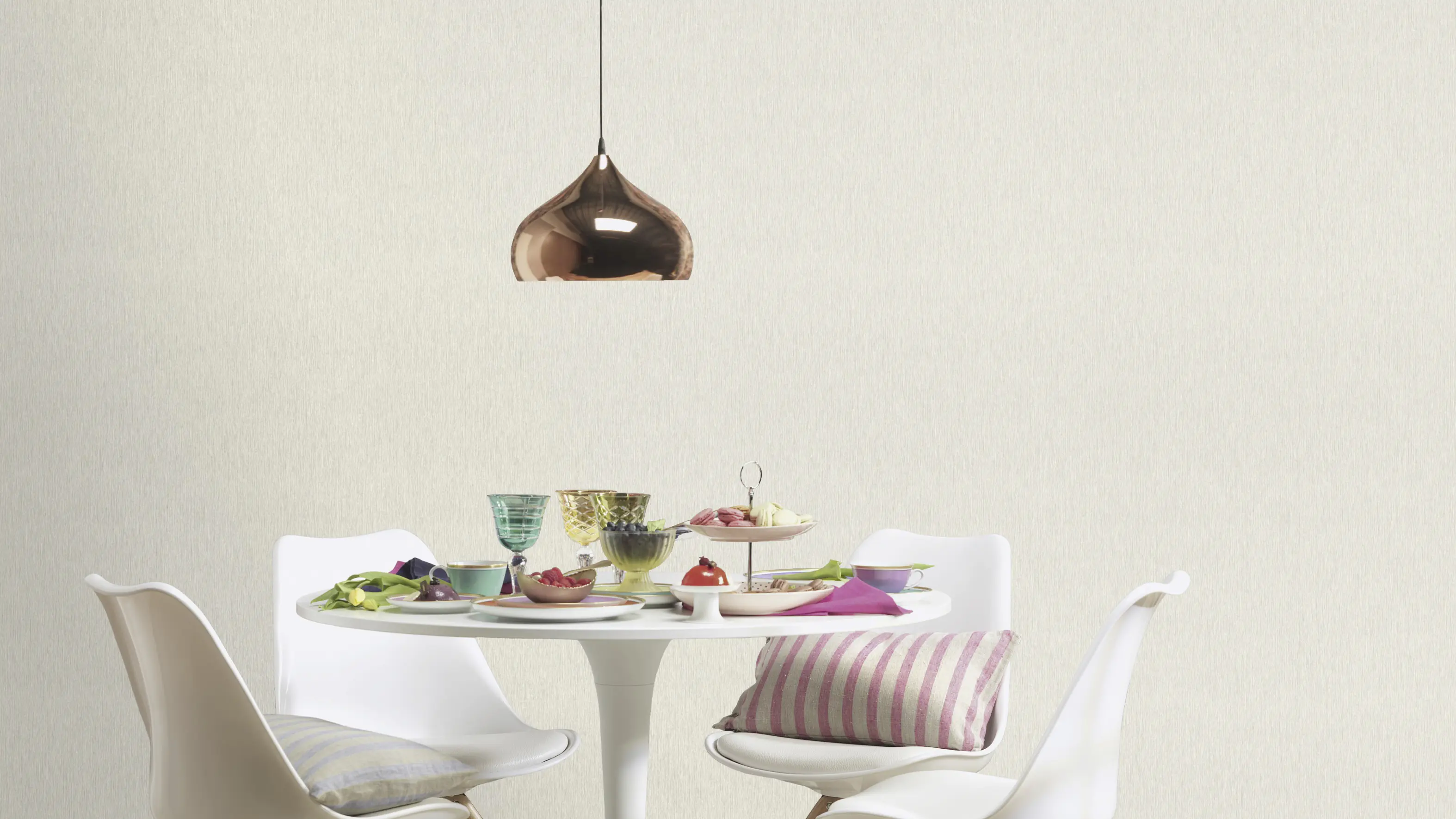 Rasch Vliestapete Uni Sky Lounge beige 10,05 x 0,53 m Rasch Vliestapete Uni Sky Lounge beige 10,05 x 0,53 m