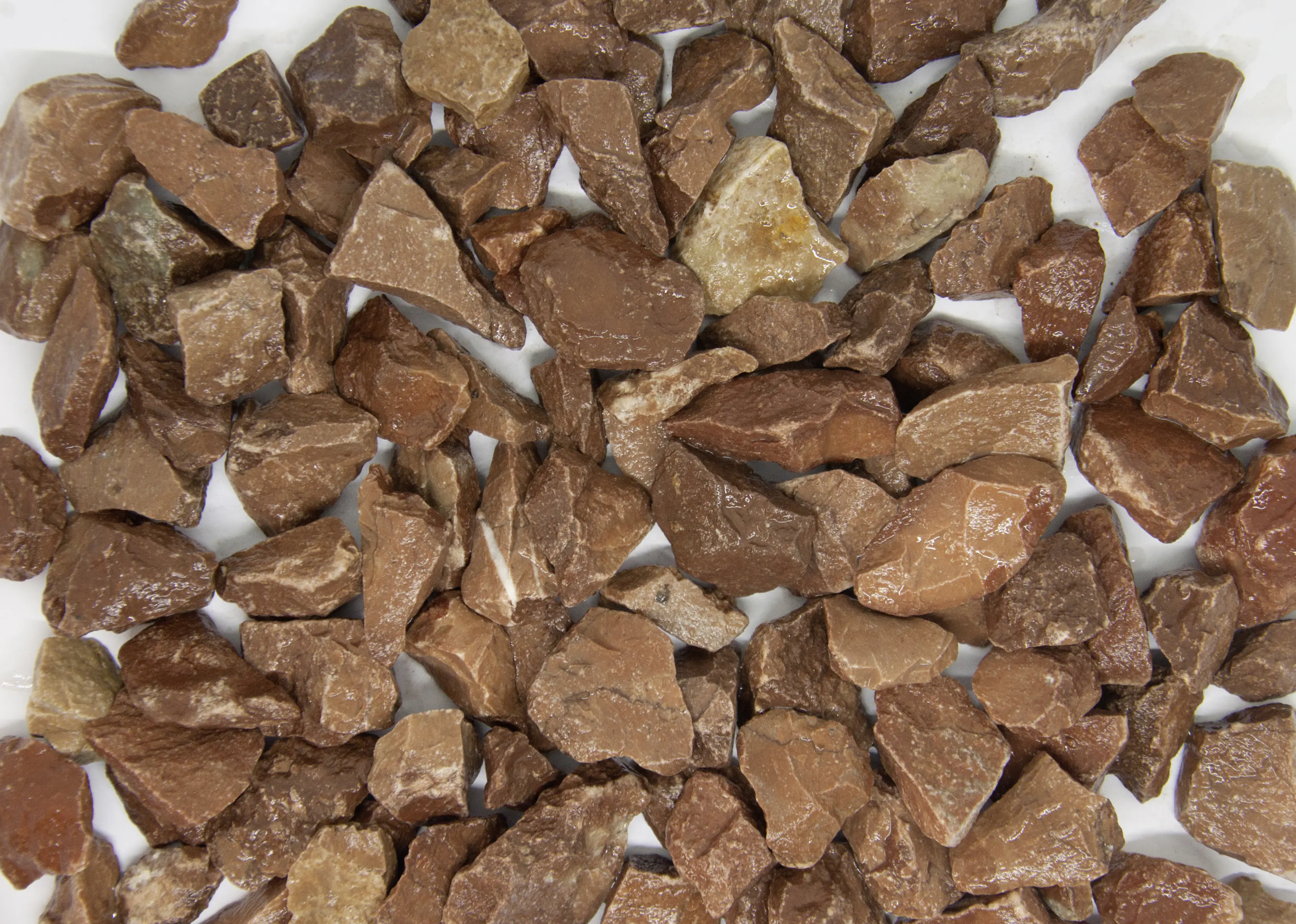 Splitt Marrone Mogano 20 - 30 mm braun 25 kg Splitt Marrone Mogano 20 - 30 mm braun 25 kg