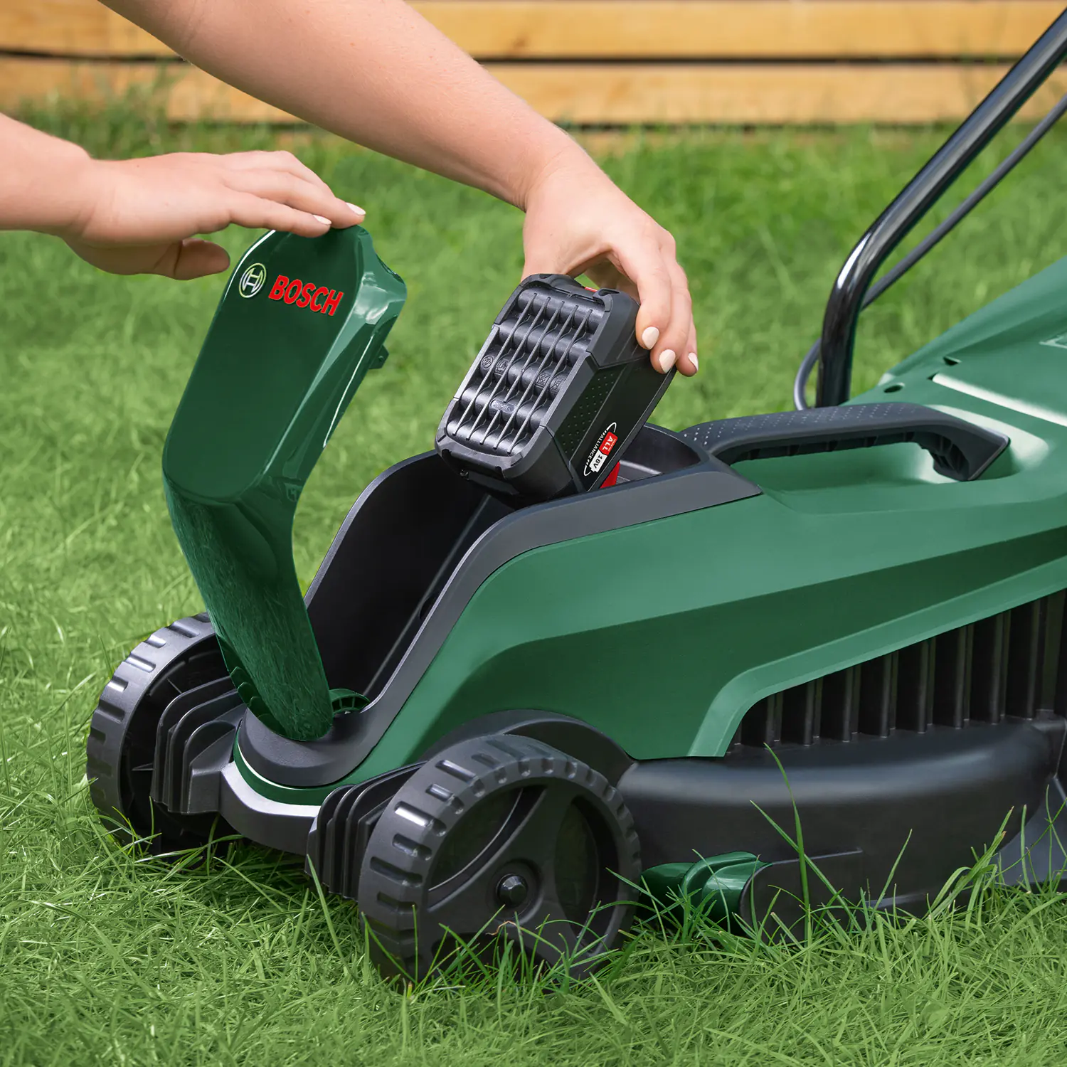 Bosch Akku-Rasenmäher EasyMower 18 V 32 cm Schnittbreite Solo