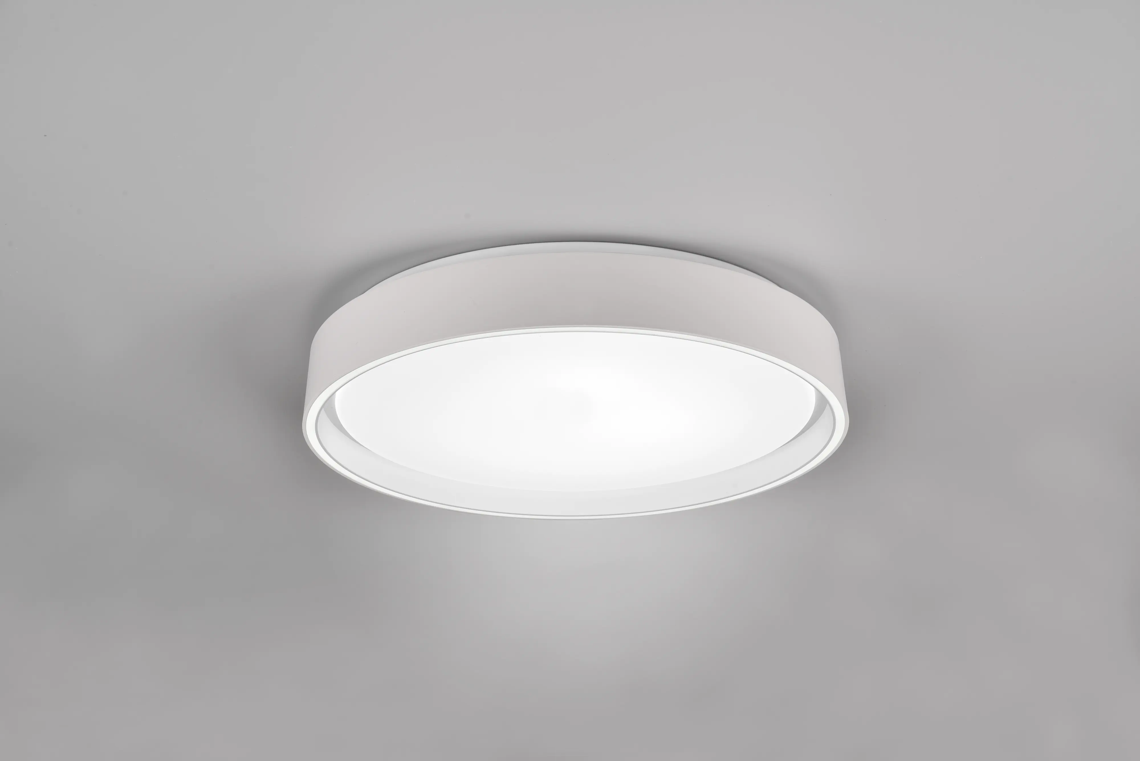 Reality LED-Deckenleuchte Felis weiß matt Fernbedienung