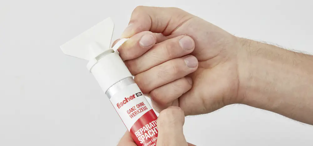 4048962325423_2057577 Fischer Reparaturspachtel 70 ml