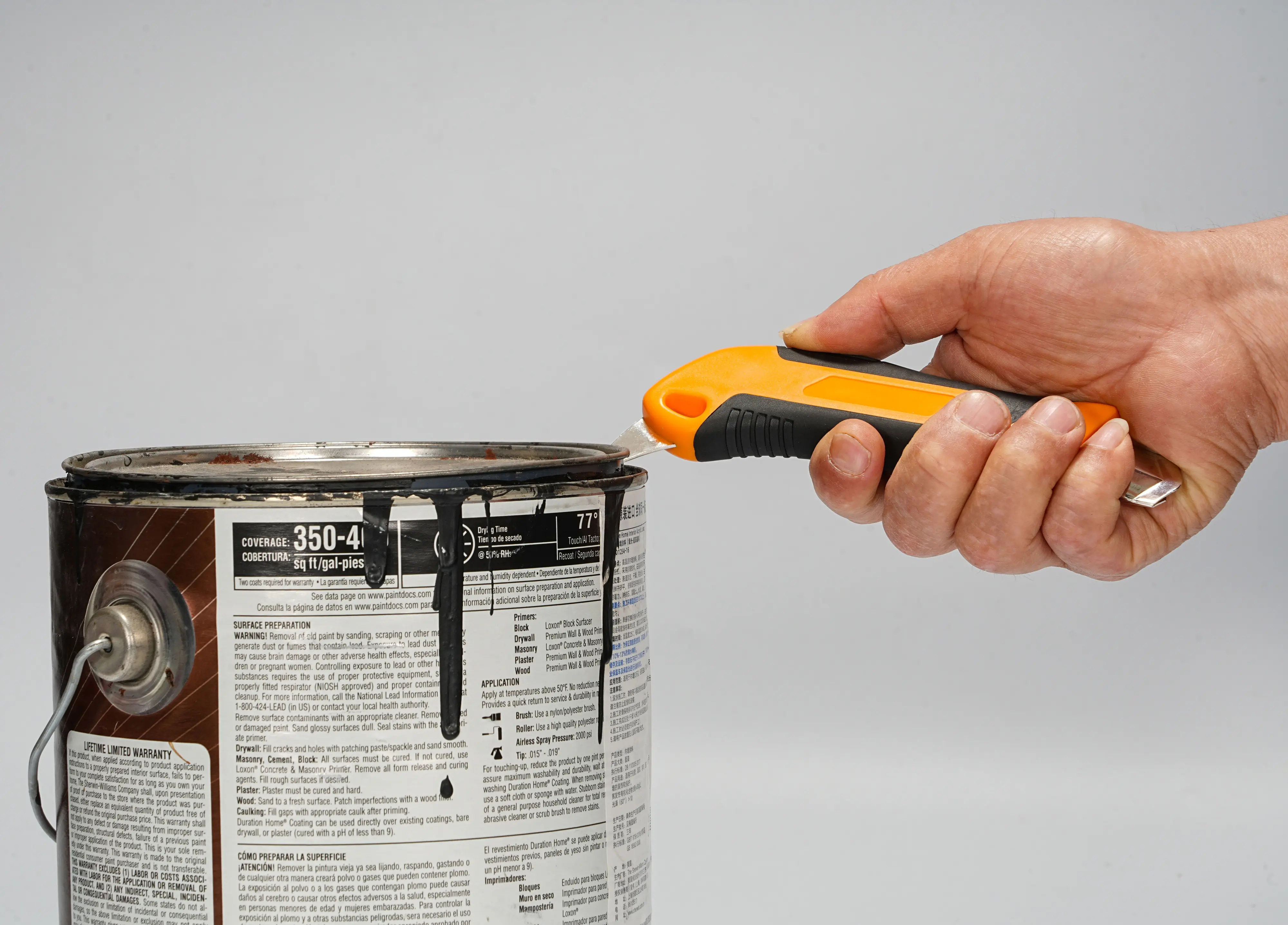 Primaster Cuttermesser 18 mm mit Auto-Lock und integriertem Dosenöffner