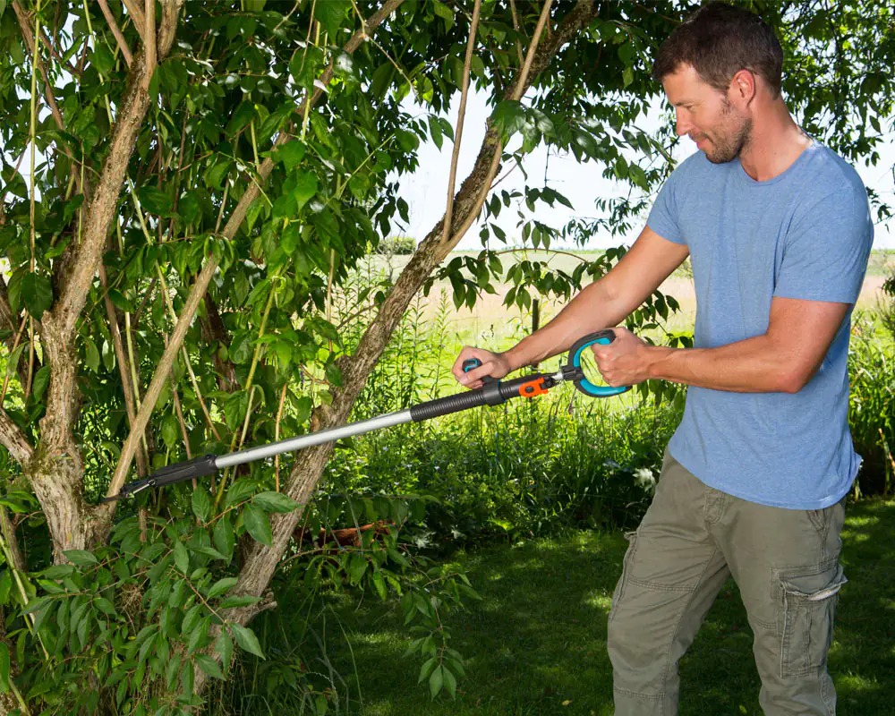 Gardena Astschere SlimCut bis zu Ø 28 mm Schnittstärke