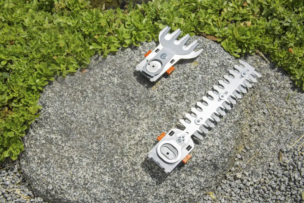 Primaster Akku Gras und Strauchschere PMGBS 7225 7,2 V, 2,5 Ah Primaster Akku Gras und Strauchschere PMGBS 7225 7,2 V, 2,5 Ah
