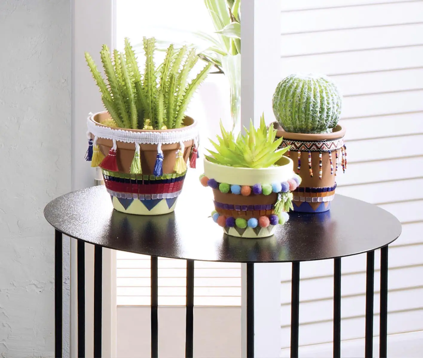 Glorex Pompon Girlande 1 m weißes Band bunt, 1 m, weißes Band