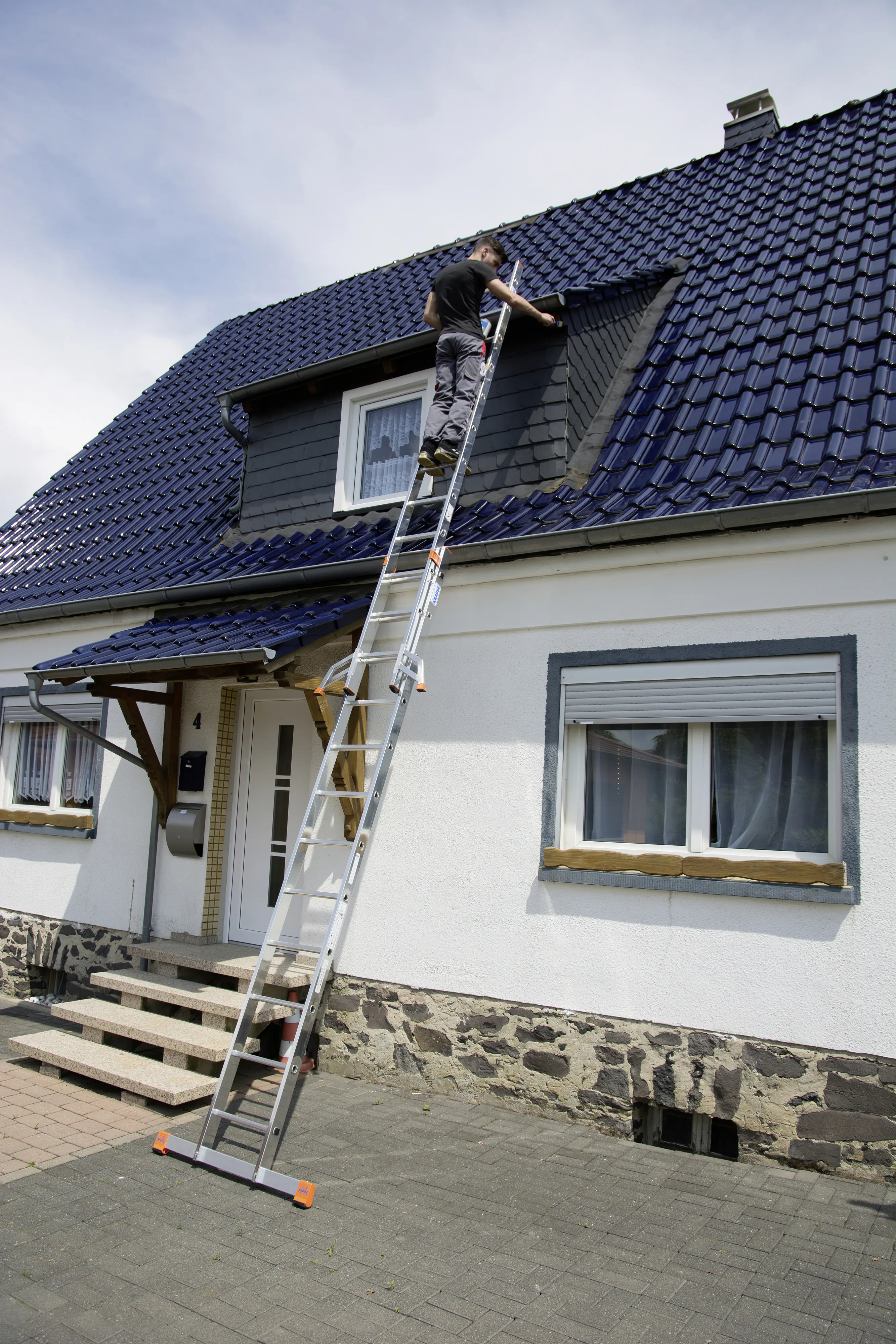 Krause Aluminium-Schiebeleiter MONTO Fabilo 4,40 m