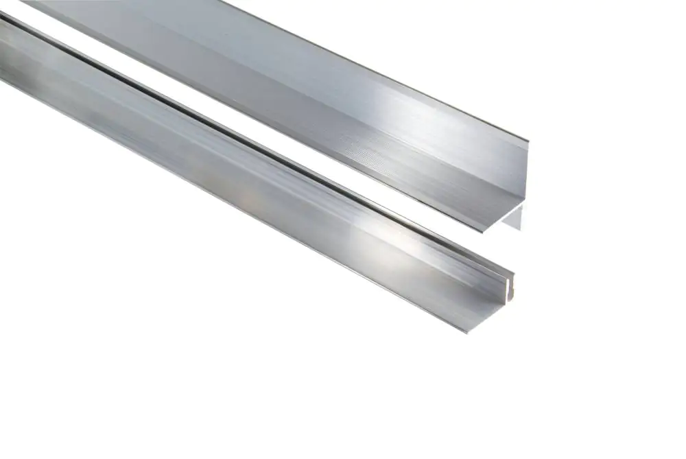 Kovalex Wandabschluss Aluminium 250 x 4 x 4 cm silber inkl. Befestigung Kovalex Wandabschluss Aluminium 250 x 4 x 4 cm silber inkl. Befestigung