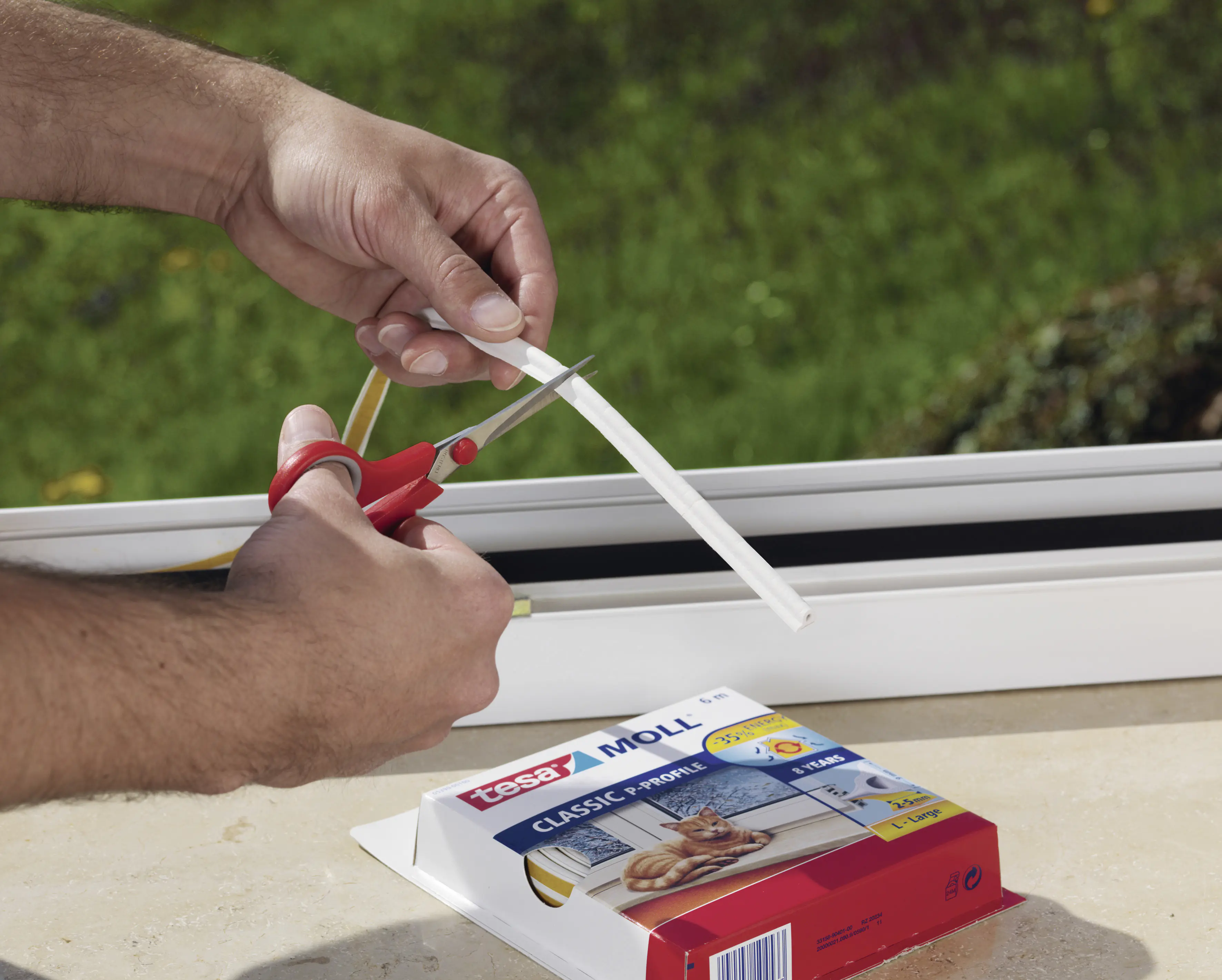 tesa Insulation P-Profil Classic 6 m, weiß