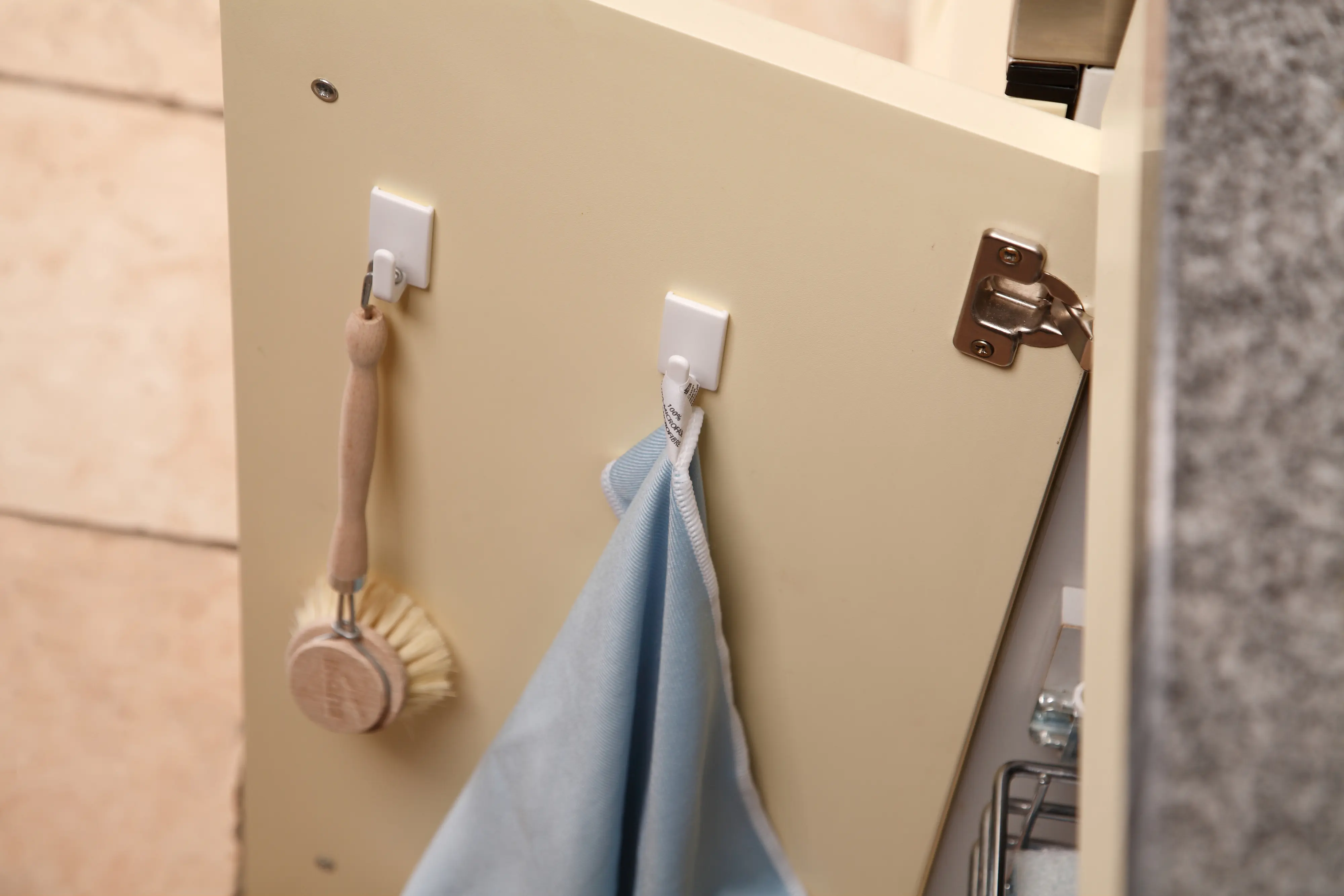 tesa Haken Powerstrip Small weiß